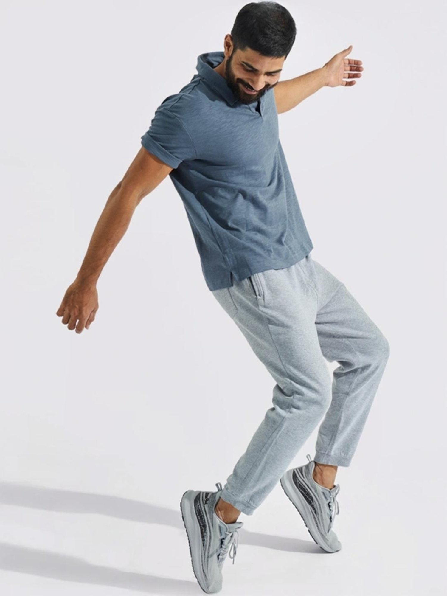 Neemans Men's Dashing Steel Grey Training Shoes