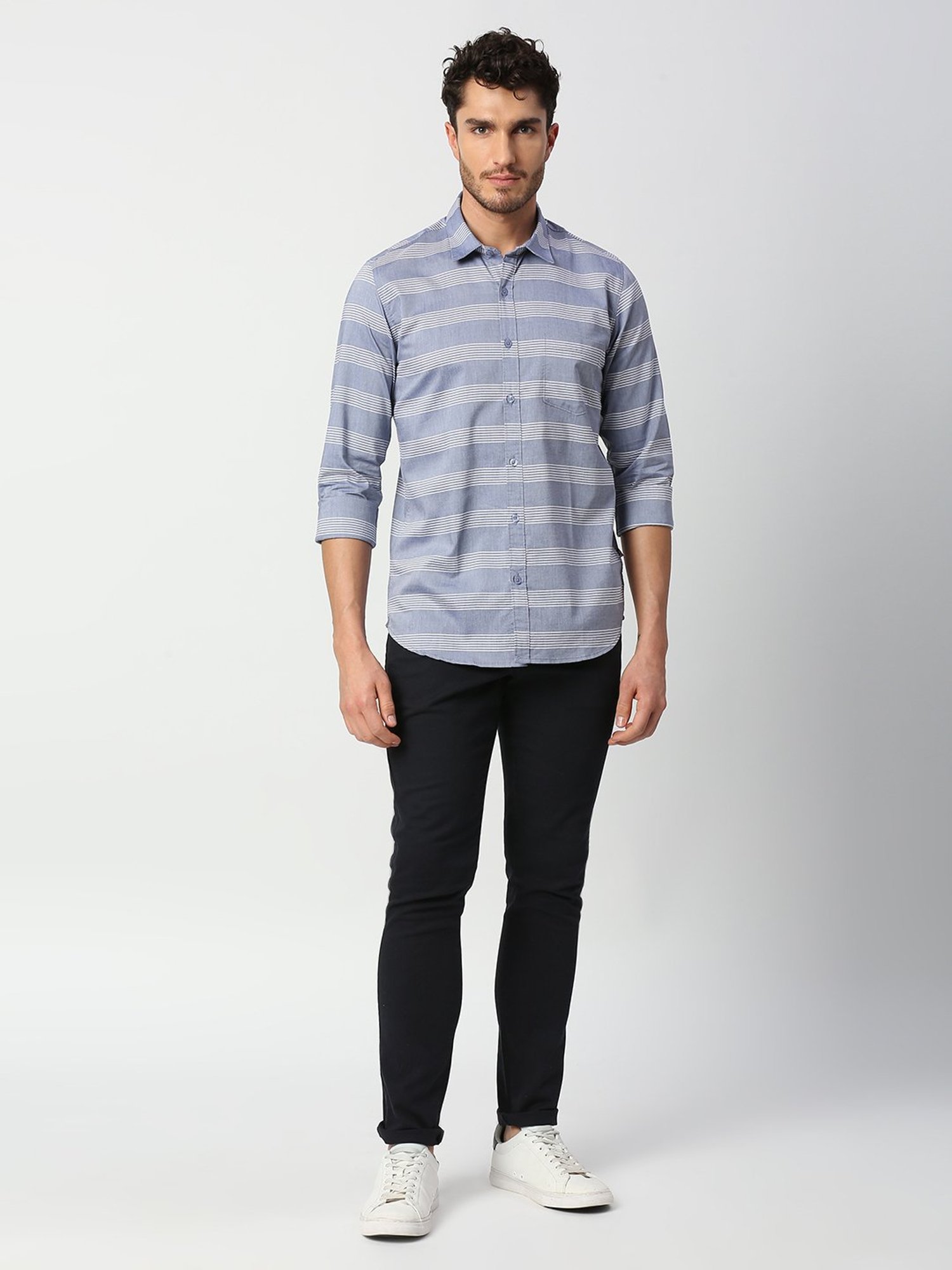 SOLEMIO Sky Blue Slim Fit Striped Shirt