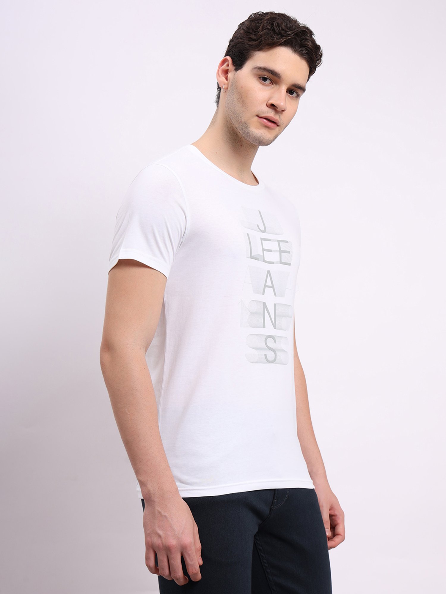 Lee White Slim Fit Graphic Print Cotton Crew T-Shirt