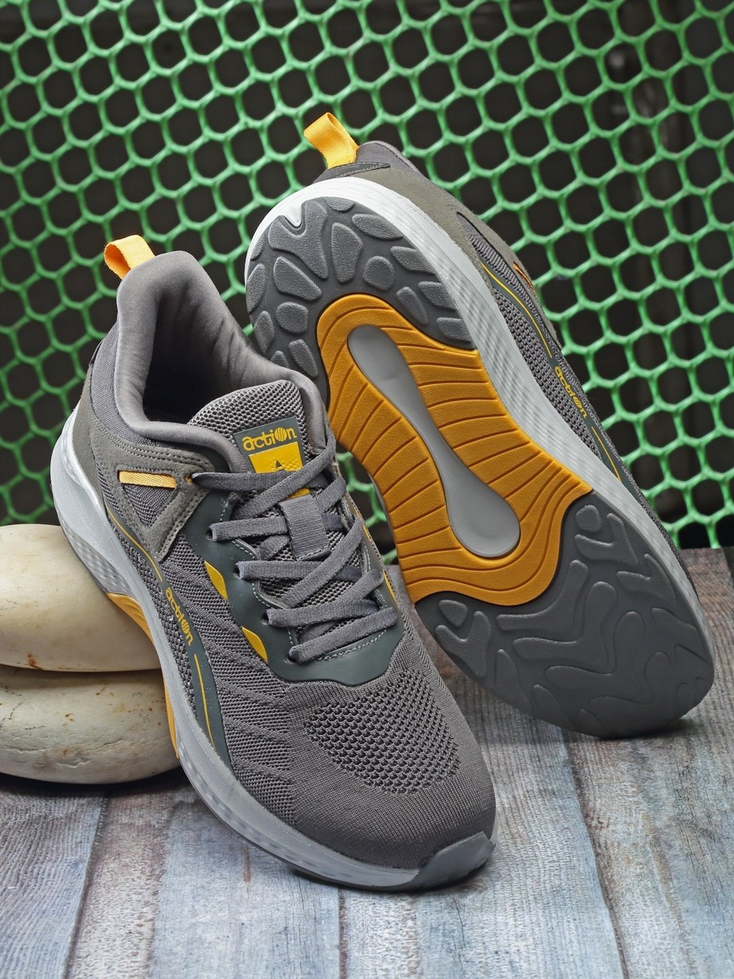 Action Men's Dark Grey Running Shoes