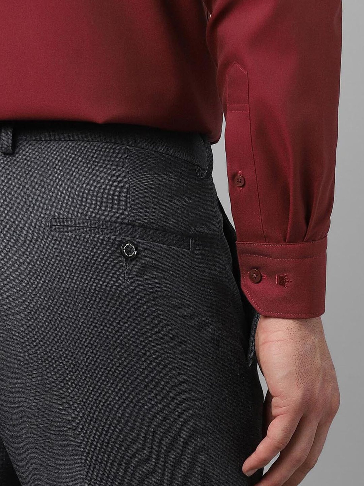 Louis Philippe Permapress Maroon Cotton Regular Fit Shirt