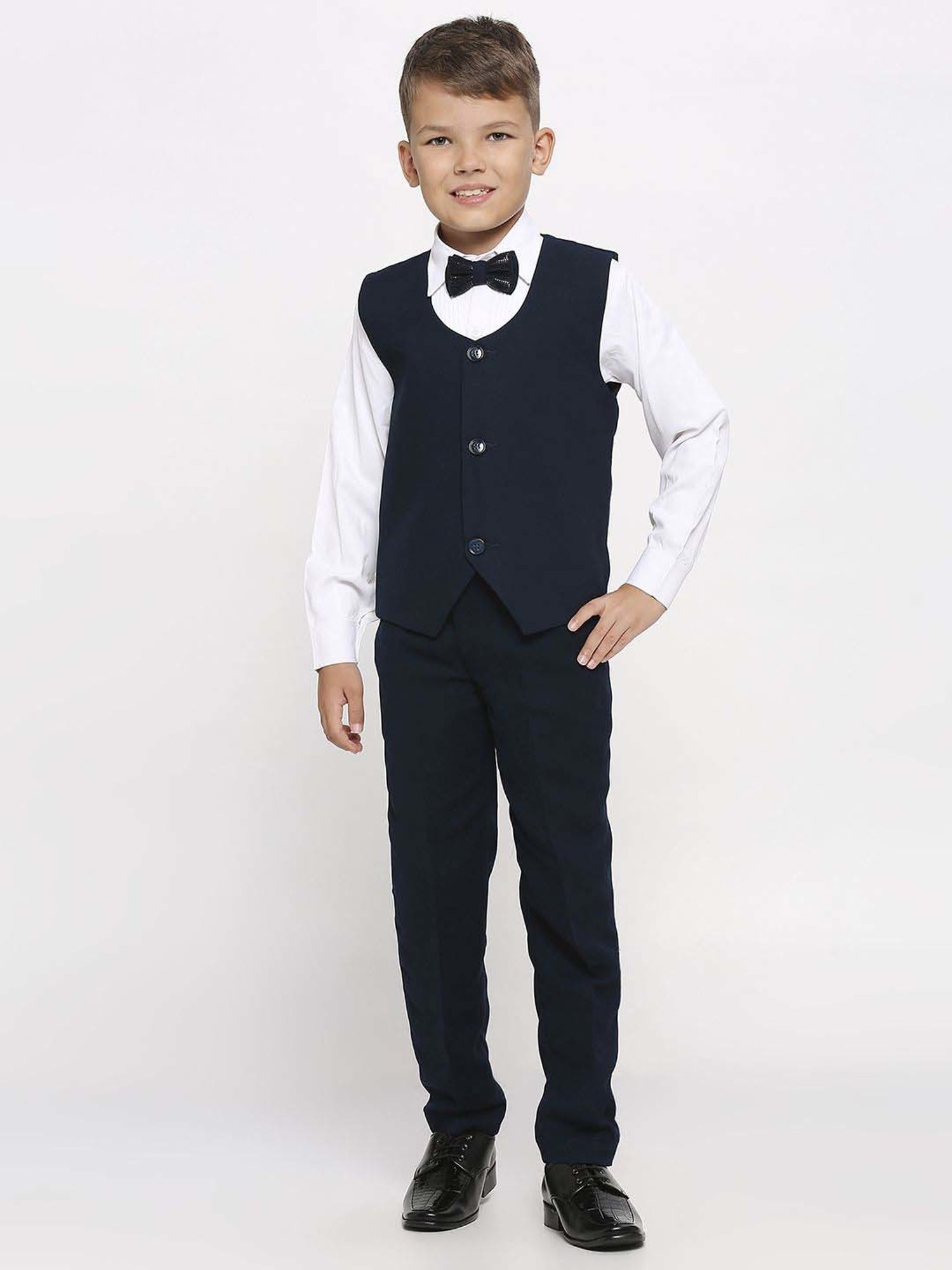 Kids Island Boys Green & White Solid Full Sleeves Suit Set