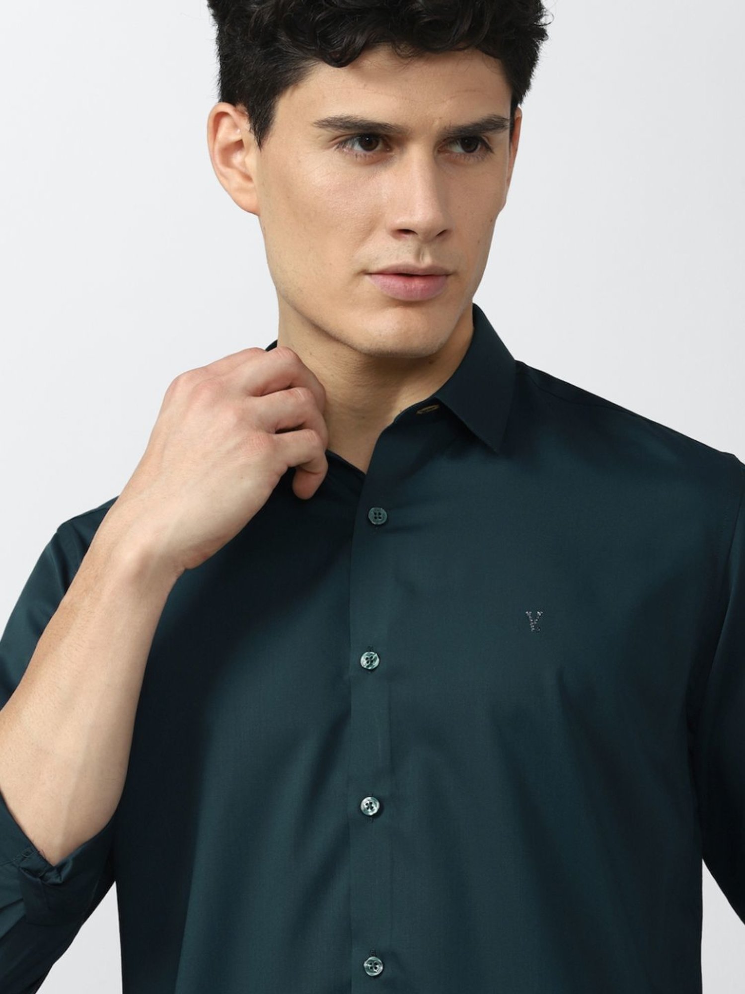 V Dot Green Slim Fit Shirt