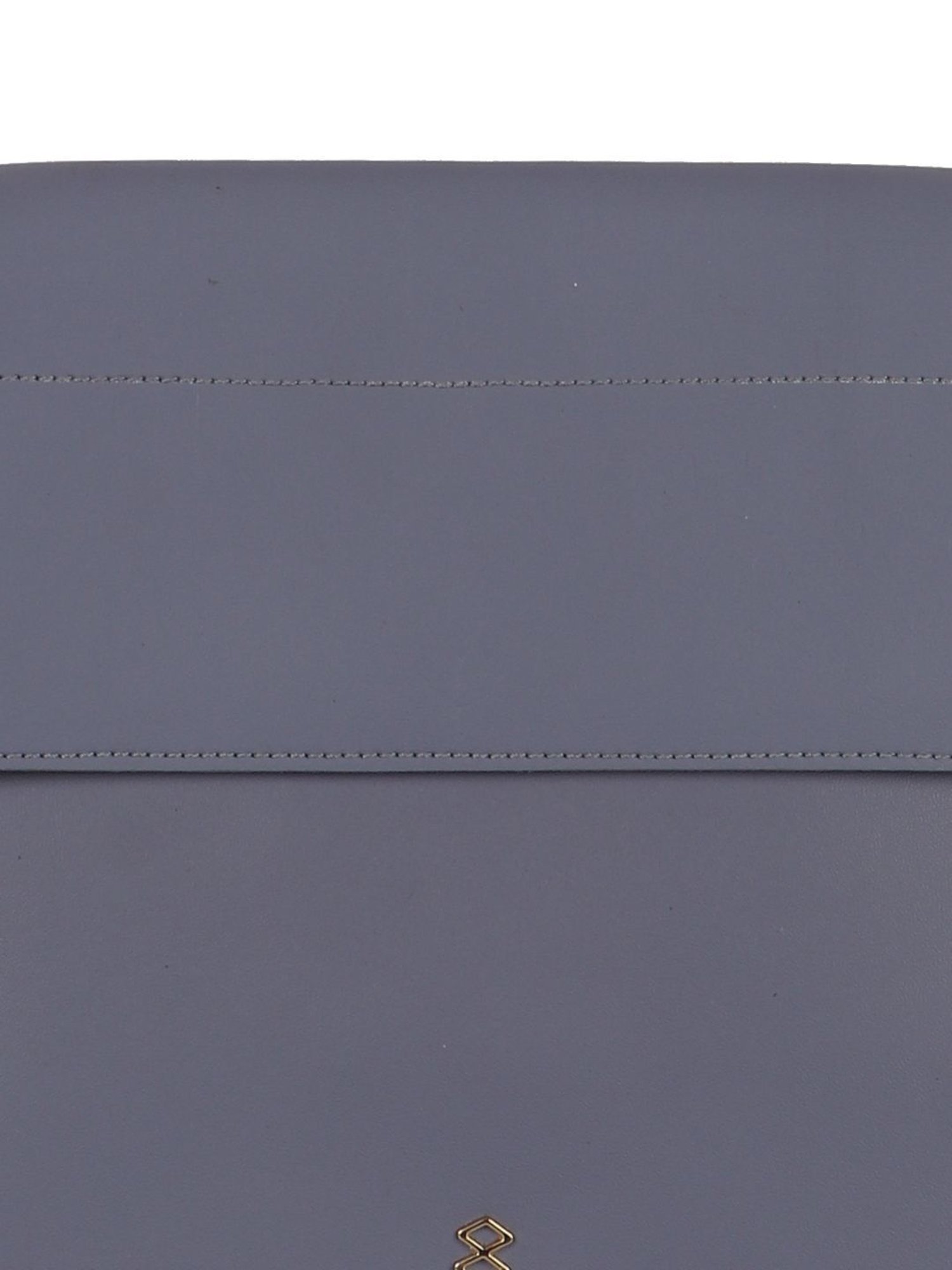 Horra Grey Medium Shoulder Bag