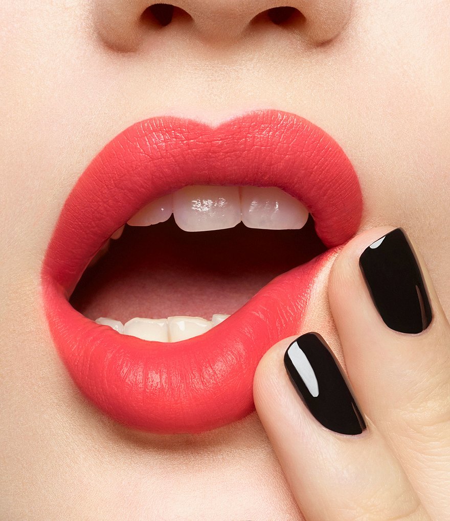 Yves Saint Laurent Beaute Rouge Pur Couture Lipstick