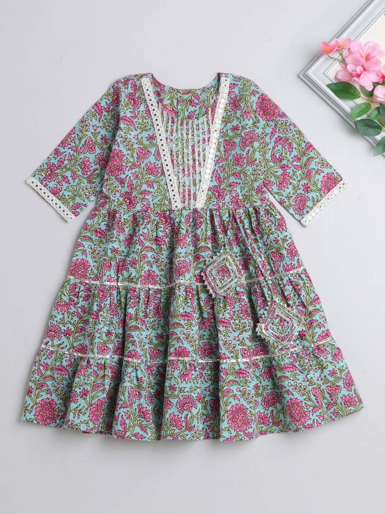 The Magic Wand Kids Blue & Pink Cotton Floral Print Dress