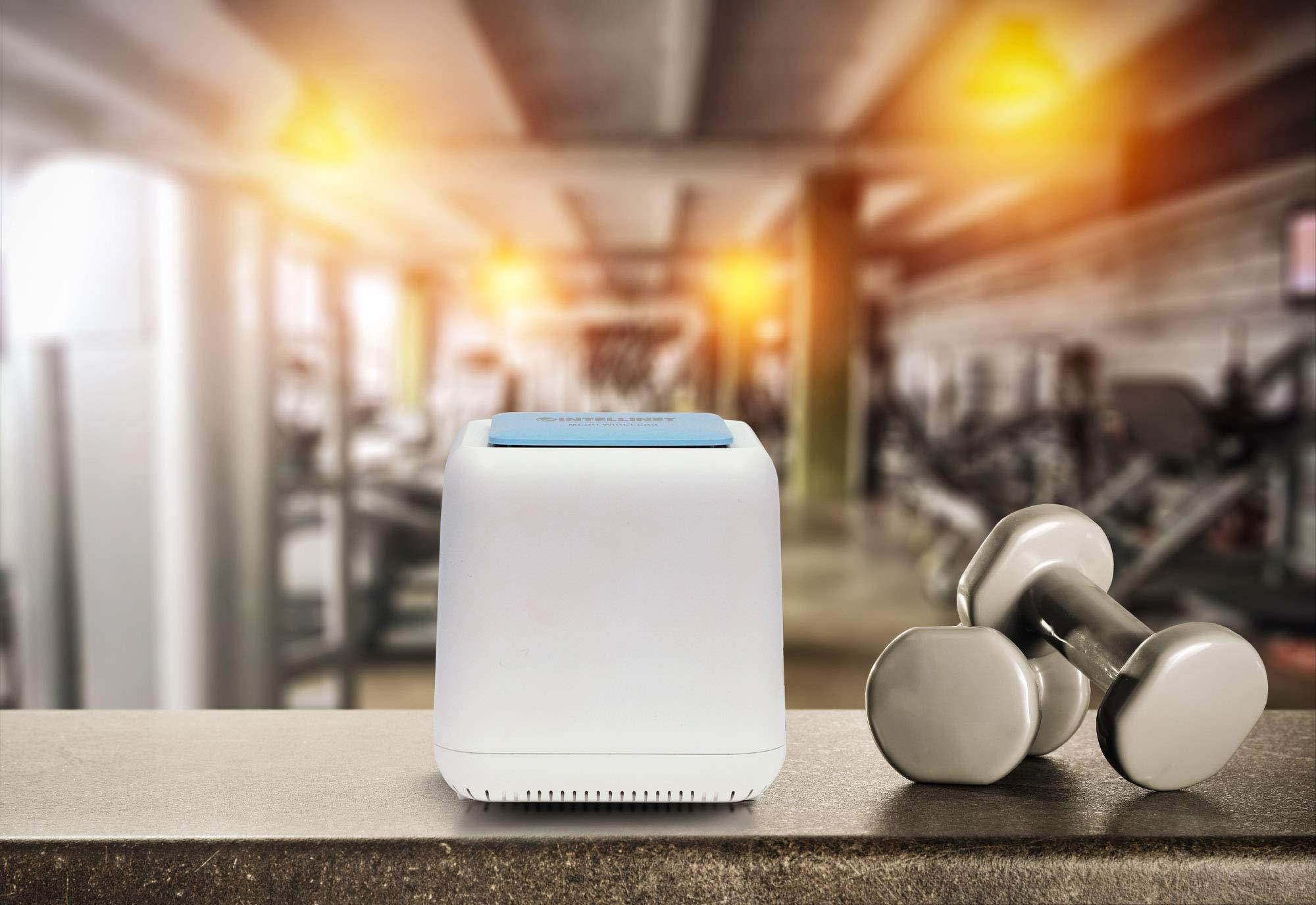 Intellinet Network Solutions Whole Home Mesh Wireless AC1200 Kit-One Router & Two Extenders-Covering up to 4,500 ft2 with 2.4- & 5-GHz Bands, Optional Guest Network, Touch-and-Connect Internet Access