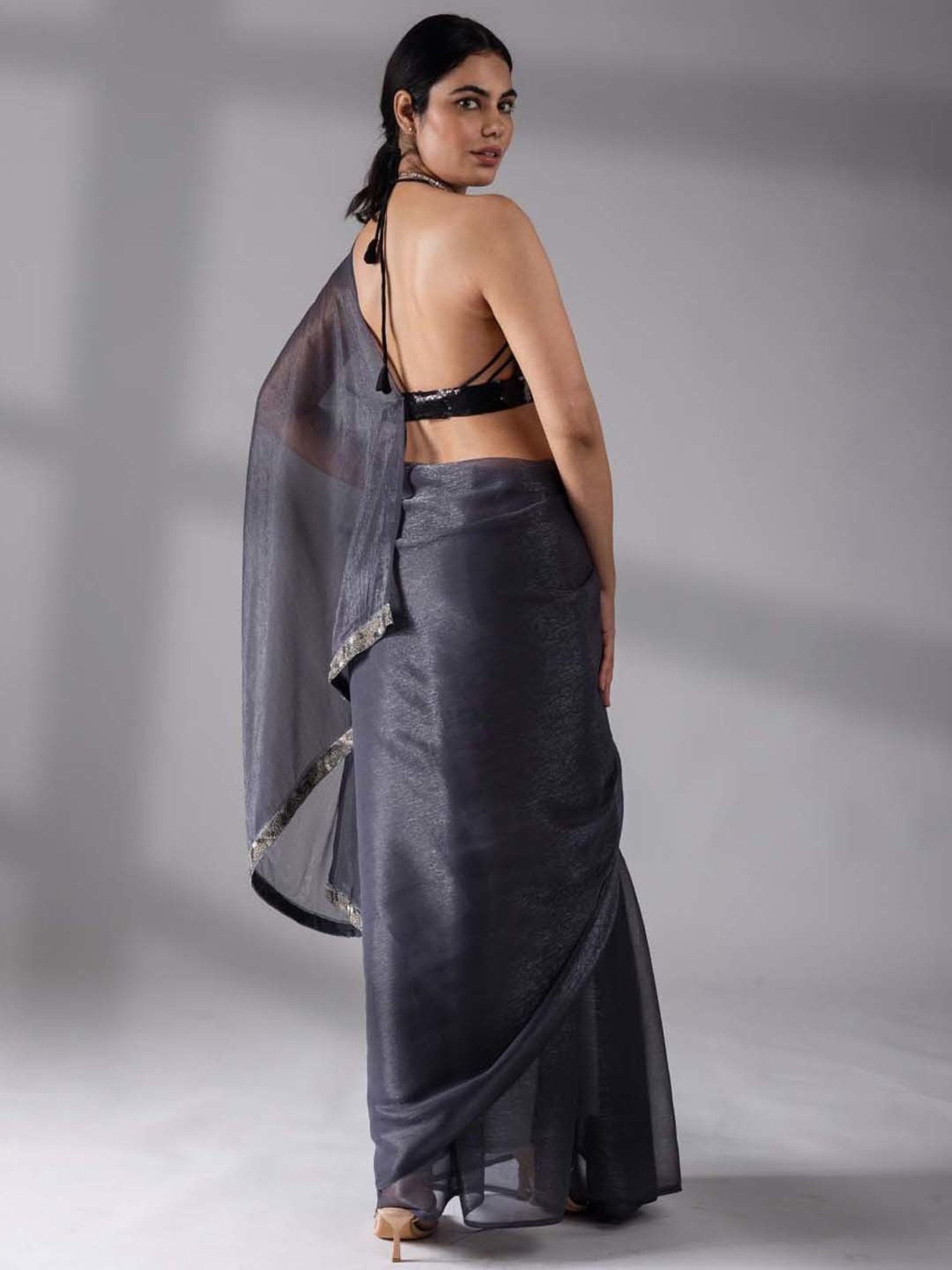 Swtantra Grey Chiffon Saree