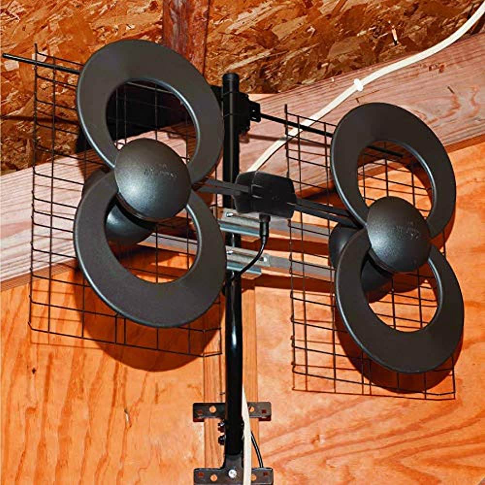 Antennas Direct C4VCJM 4V Extreme Range Indoor - Outdoor HDTV Antenne 70 Mile Range