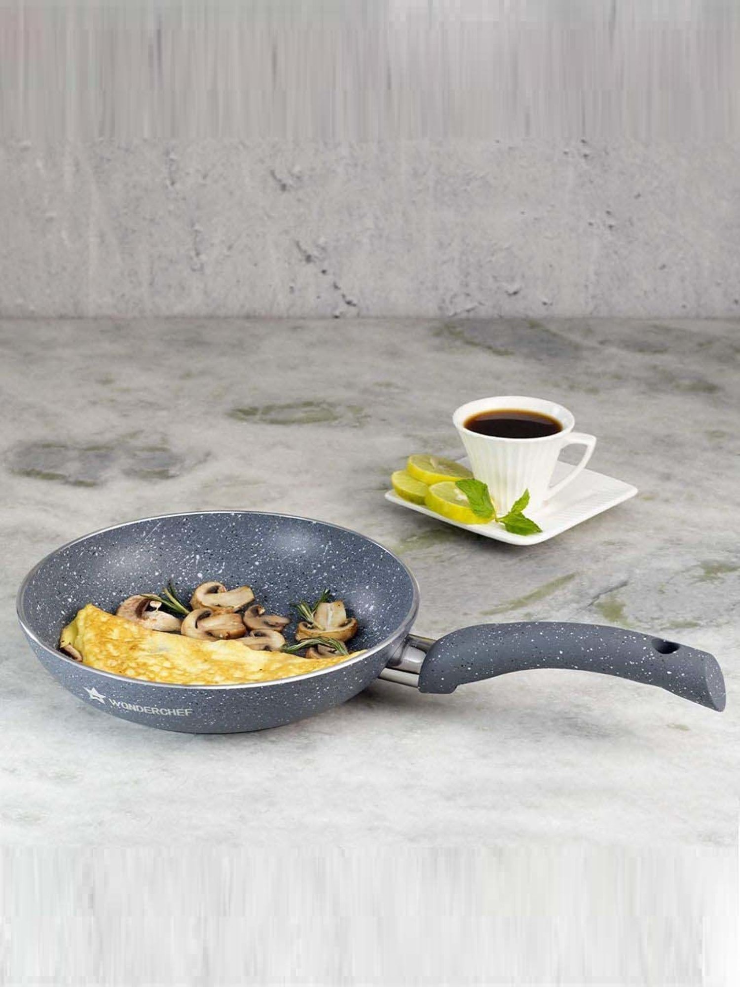 HAZEL Silver Induction Bottom Tope Stainless Steel Patila - 17.7 cm (2500 ml)