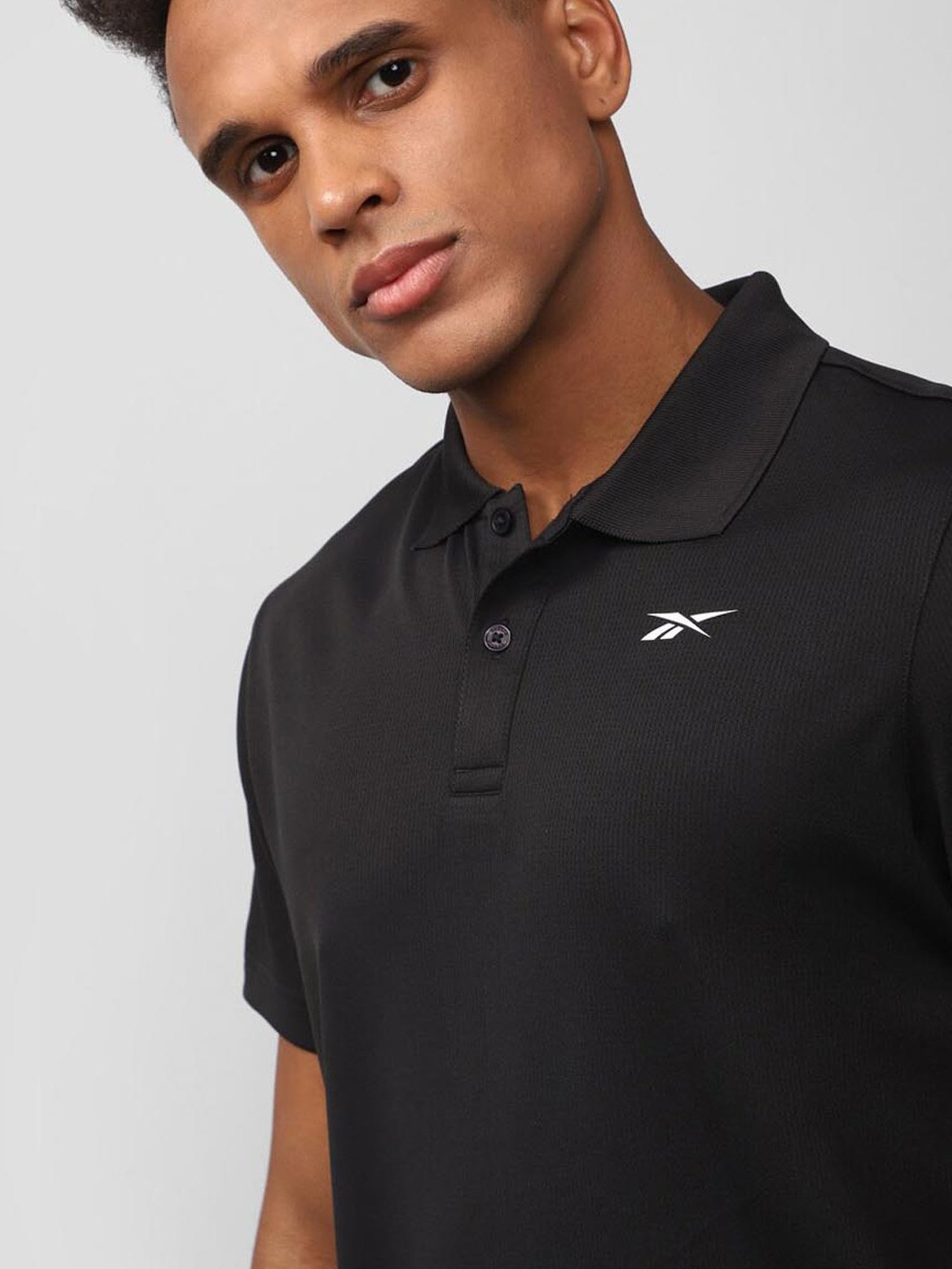 Reebok Mid Black Regular Fit Texture Polo T-Shirt