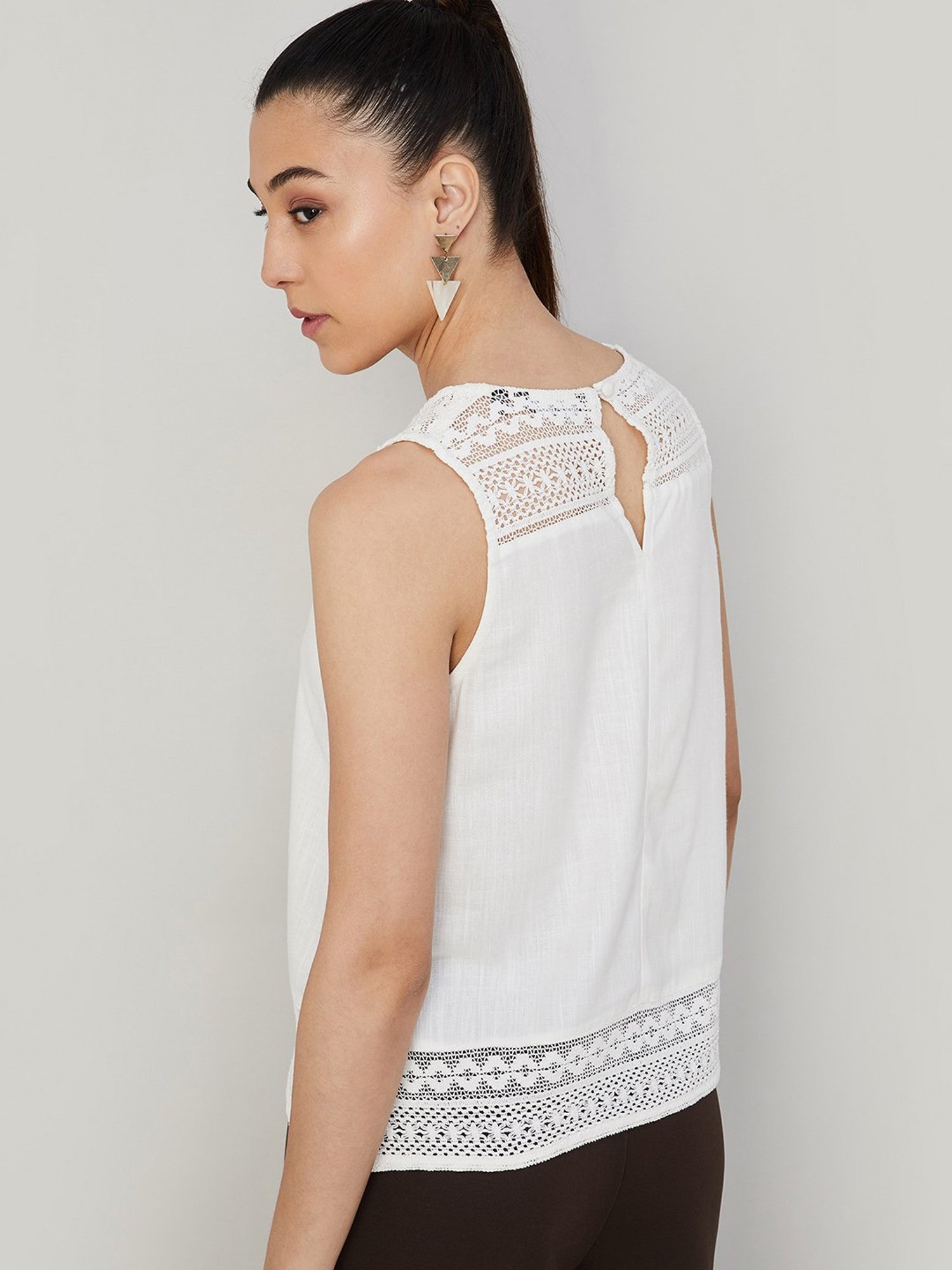 Code by Lifestyle White Self Design Top