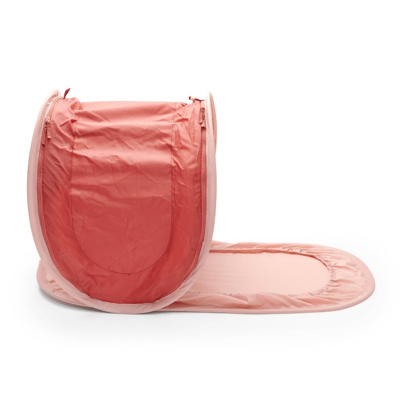 Simmons Kids' Silent Auto Gliding Deluxe Bassinet - Embossed Paisley