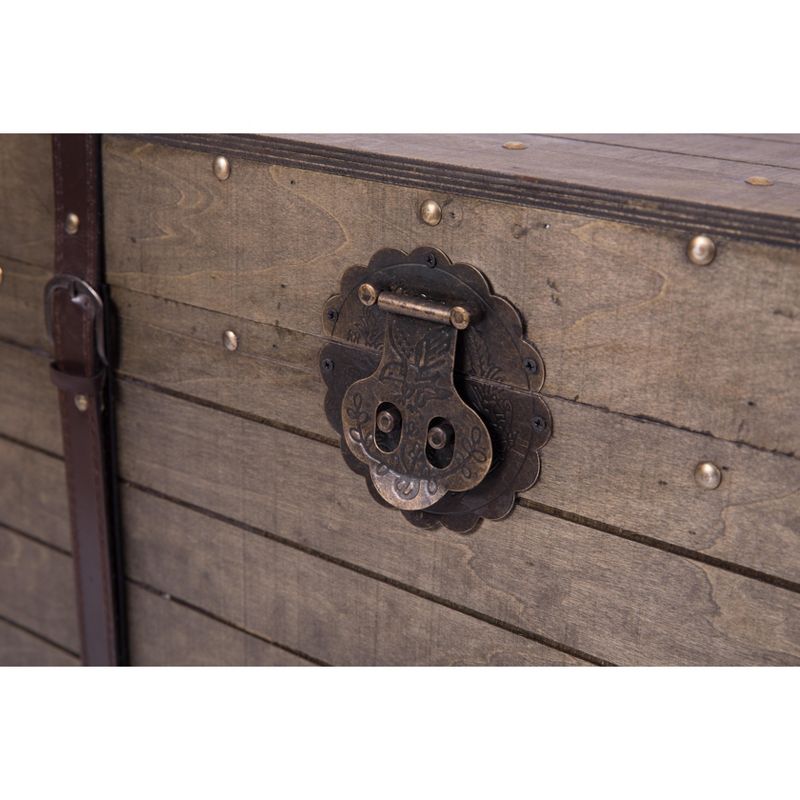  Vintiquewise Old Fashioned Large Natural Wood Storage Trunk and Coffee Table