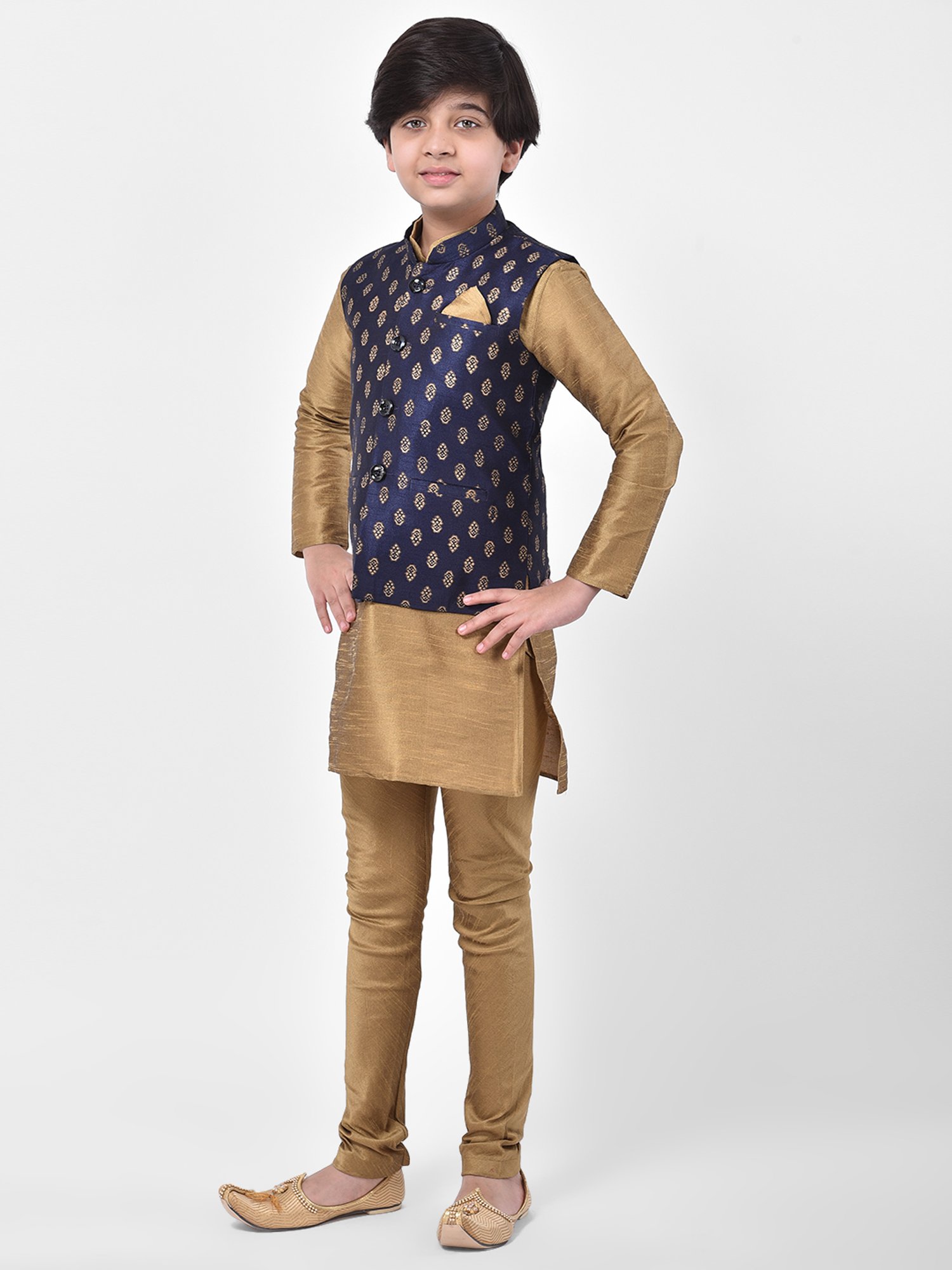 Deyann Kids Brown & Navy Self Design Full Sleeves Kurta, Churidar Pants with Nehru Jacket