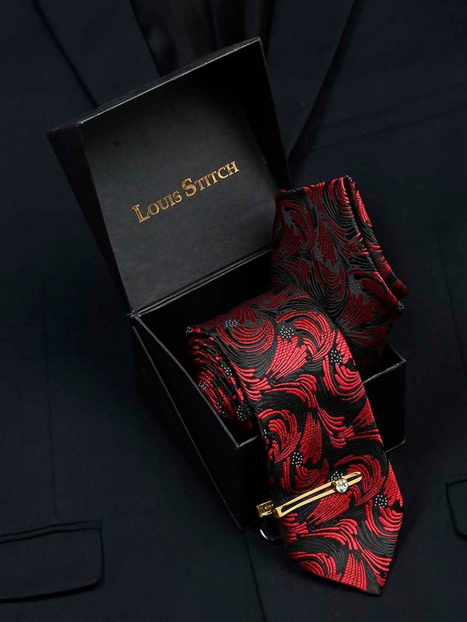 Louis Stitch Red Printed Necktie Gift Set - Set of 3