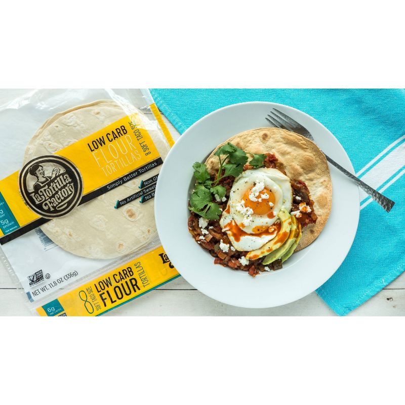 La Tortilla Factory High Fiber Low Carb Traditional Flour Tortillas - 11.8oz/8ct