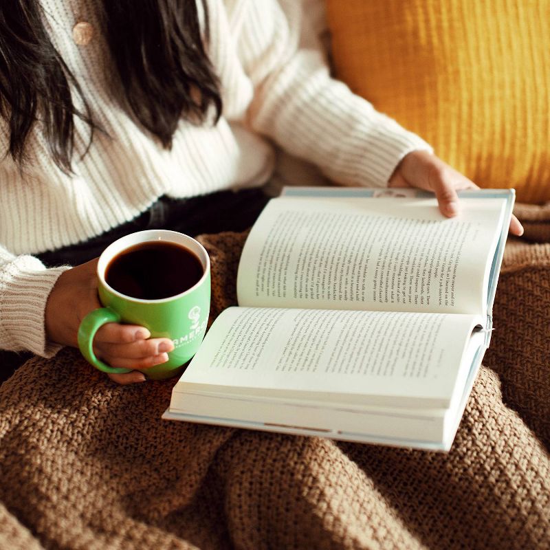 Stumptown Hundred Mile Espresso Roast Whole Bean Light Roast Coffee - 12oz