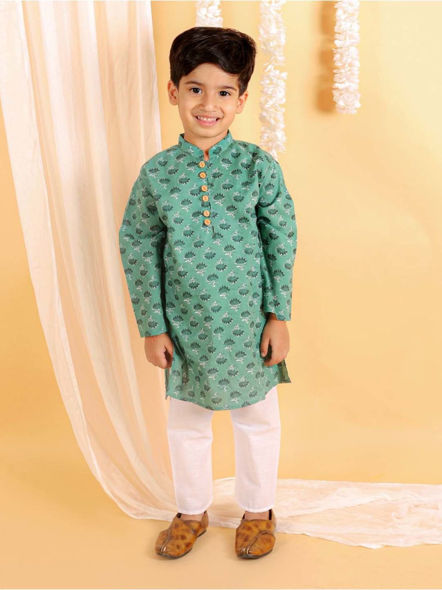 The Mom Store Kids Teal Blue & White Cotton Printed Full Sleeves Kurta Set