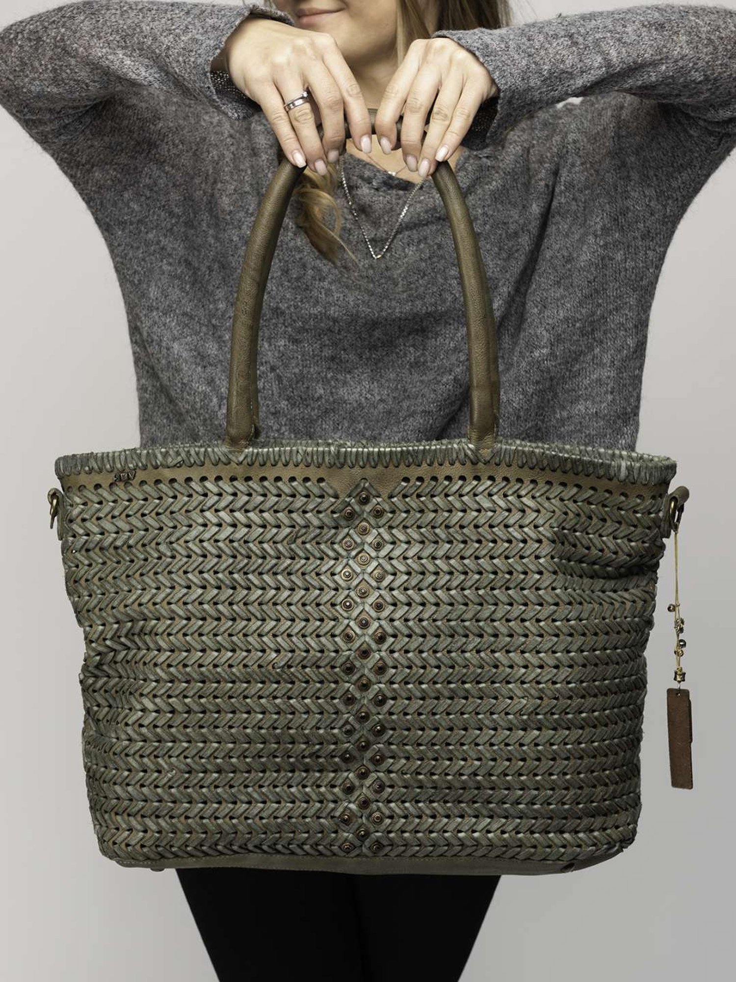 Art N Vintage Joelle Olive Leather Textured Large Tote Handbag