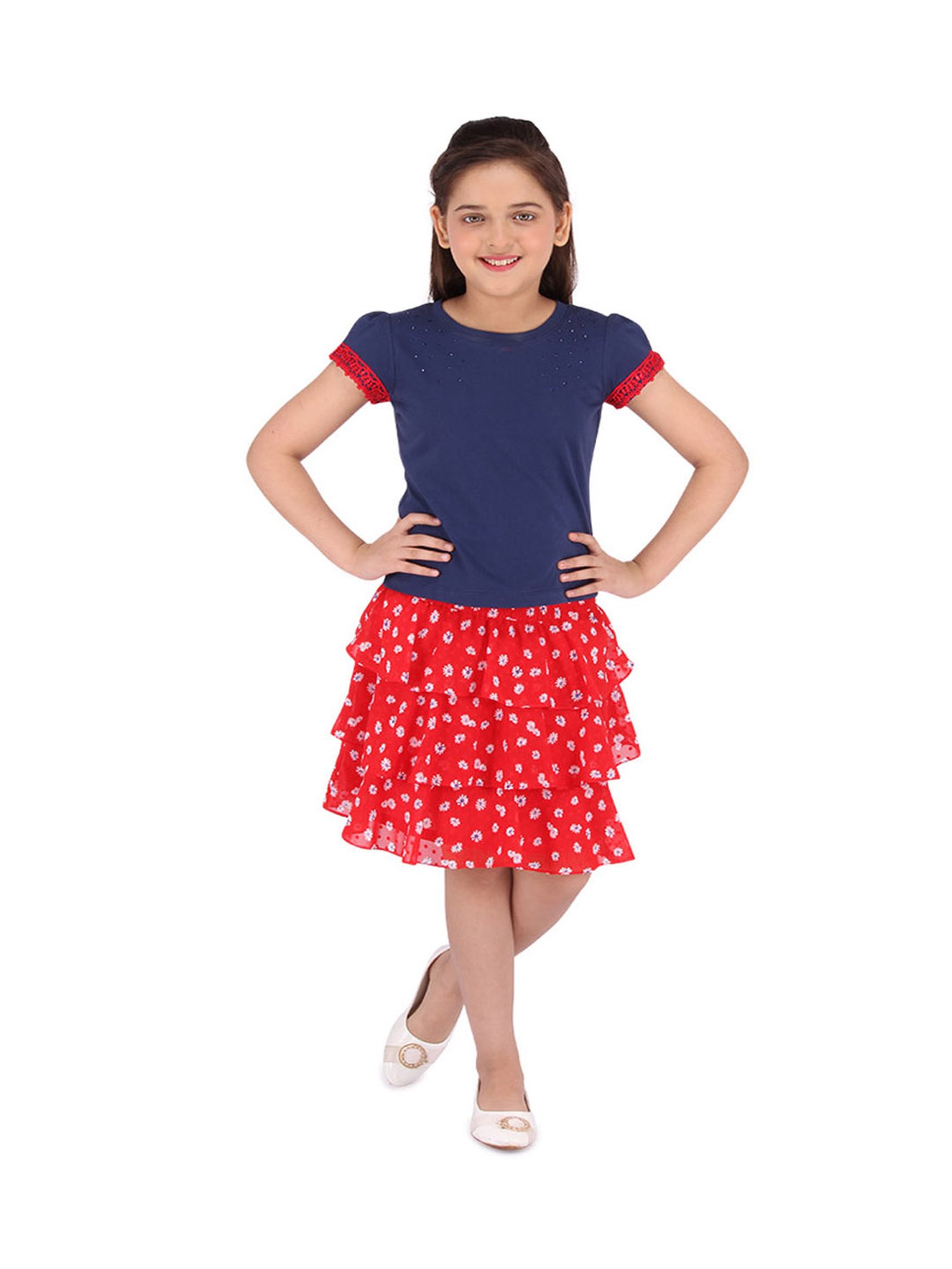 Akkriti by Pantaloons Kids Red & Cream Embroidered Kurta Set