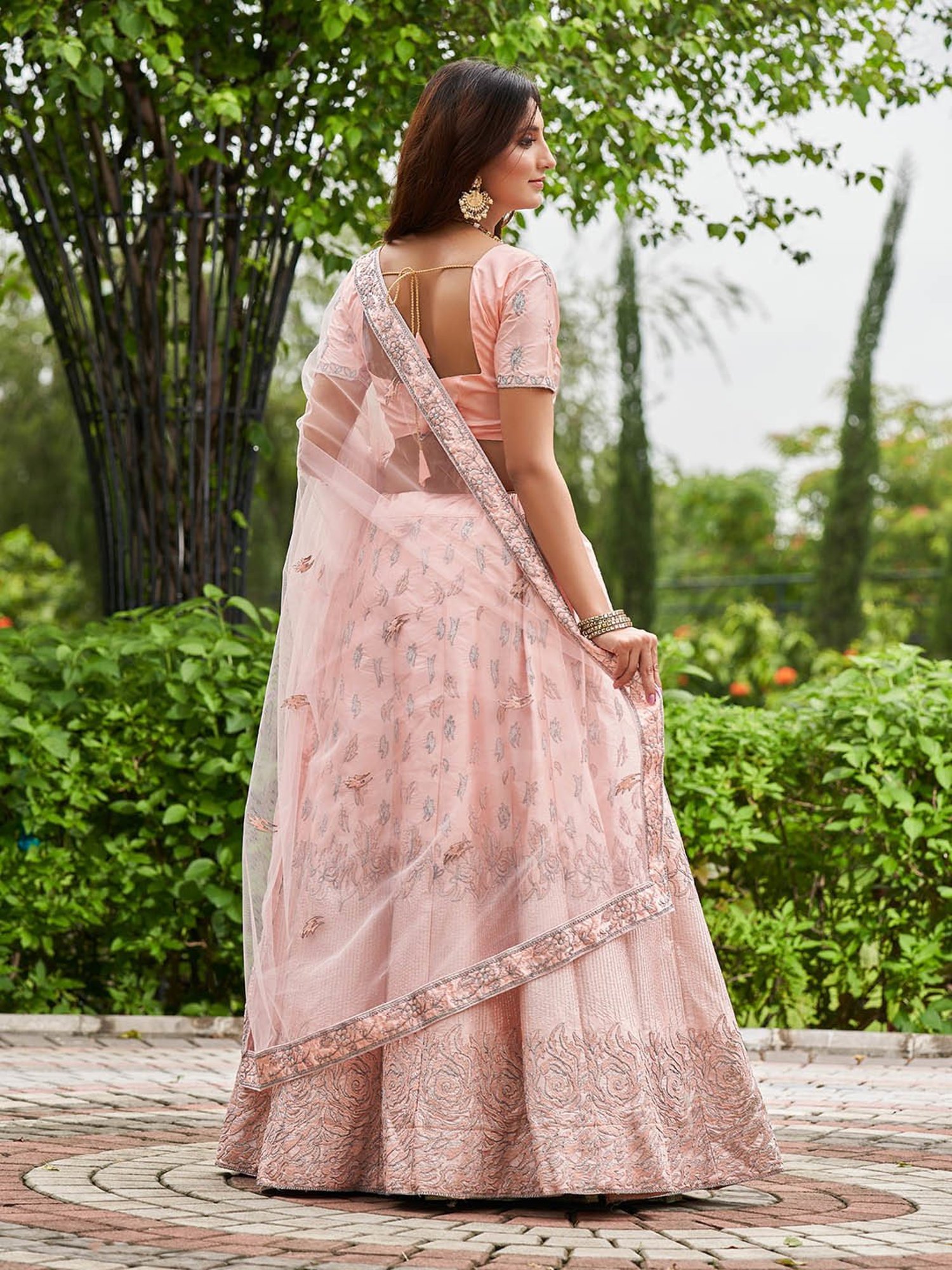 Warthy Ent Pink Embroidered Lehenga Choli Set With Dupatta