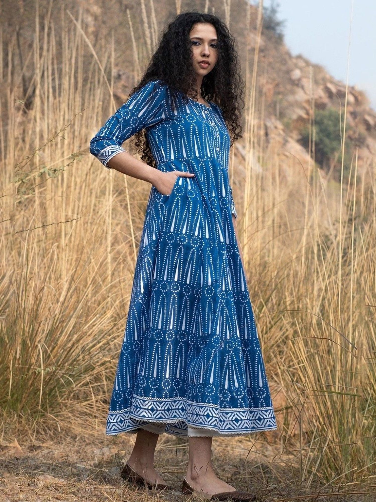 Akiso Neela Indigo Block Printed Anarkali Kurta With Border And Lace Details