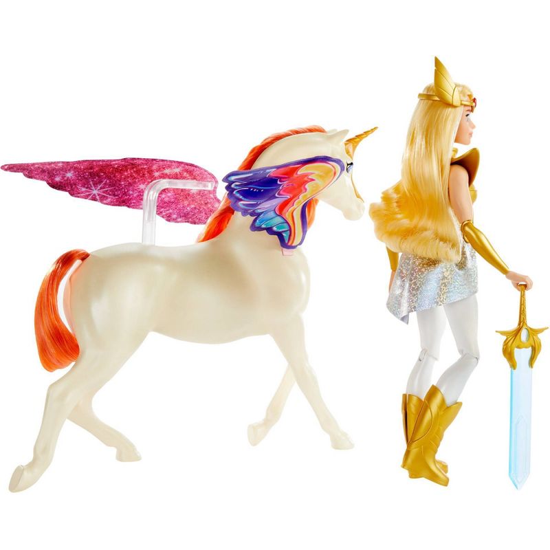 She-Ra and the Princesses of Power Battle Armor She-Ra & Swift Wind Dolls