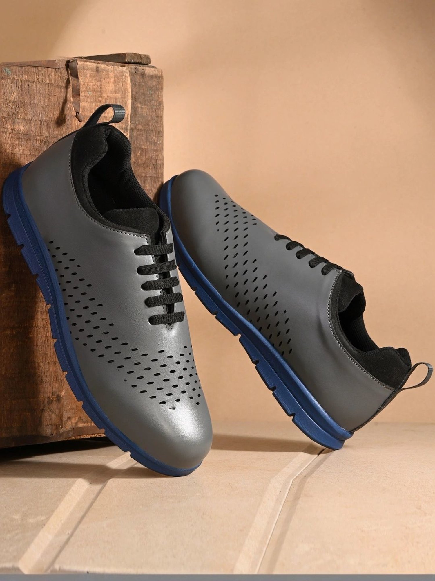 Hoversole Men's Rick Grey Oxford Shoes