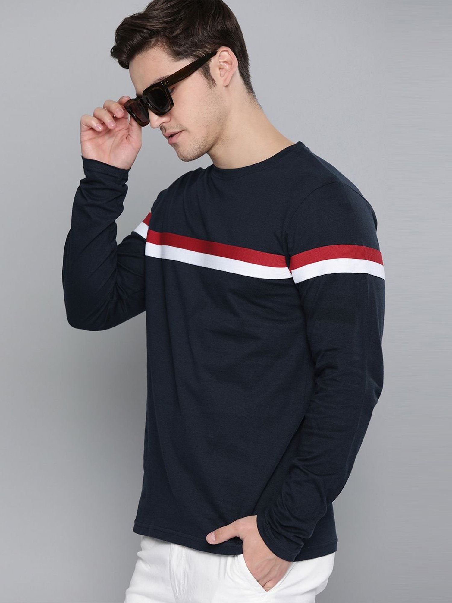 Dillinger Navy Cotton Regular Fit Striped T-Shirt