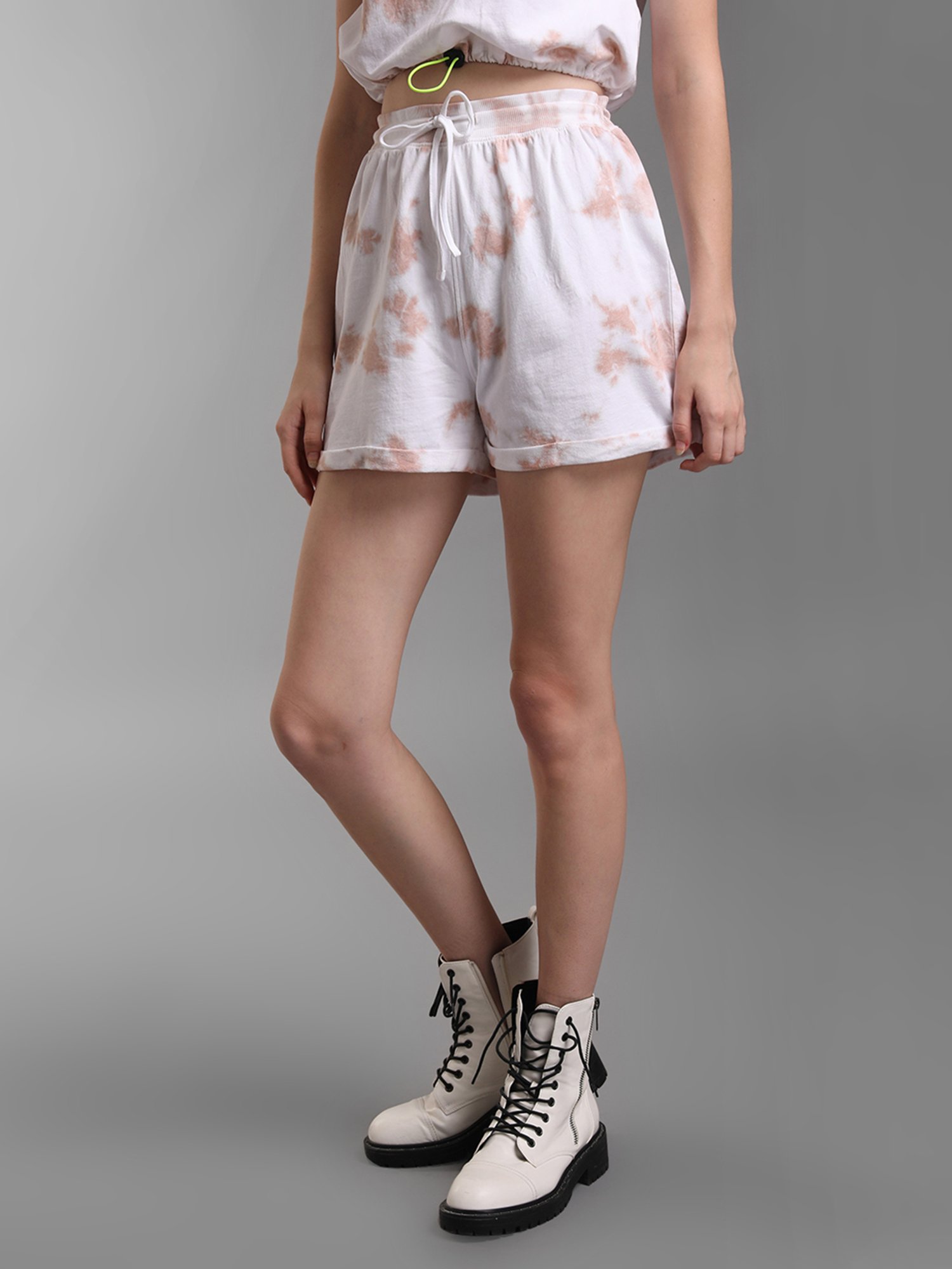 KZ07 by Kazo White Printed Shorts