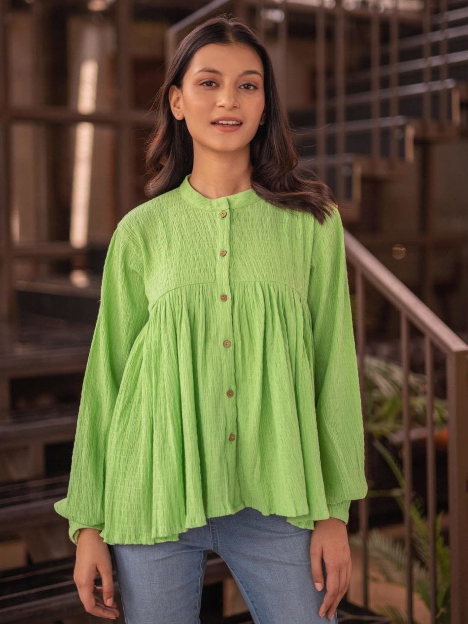 BInfinite Green Pistachio Tiered Top