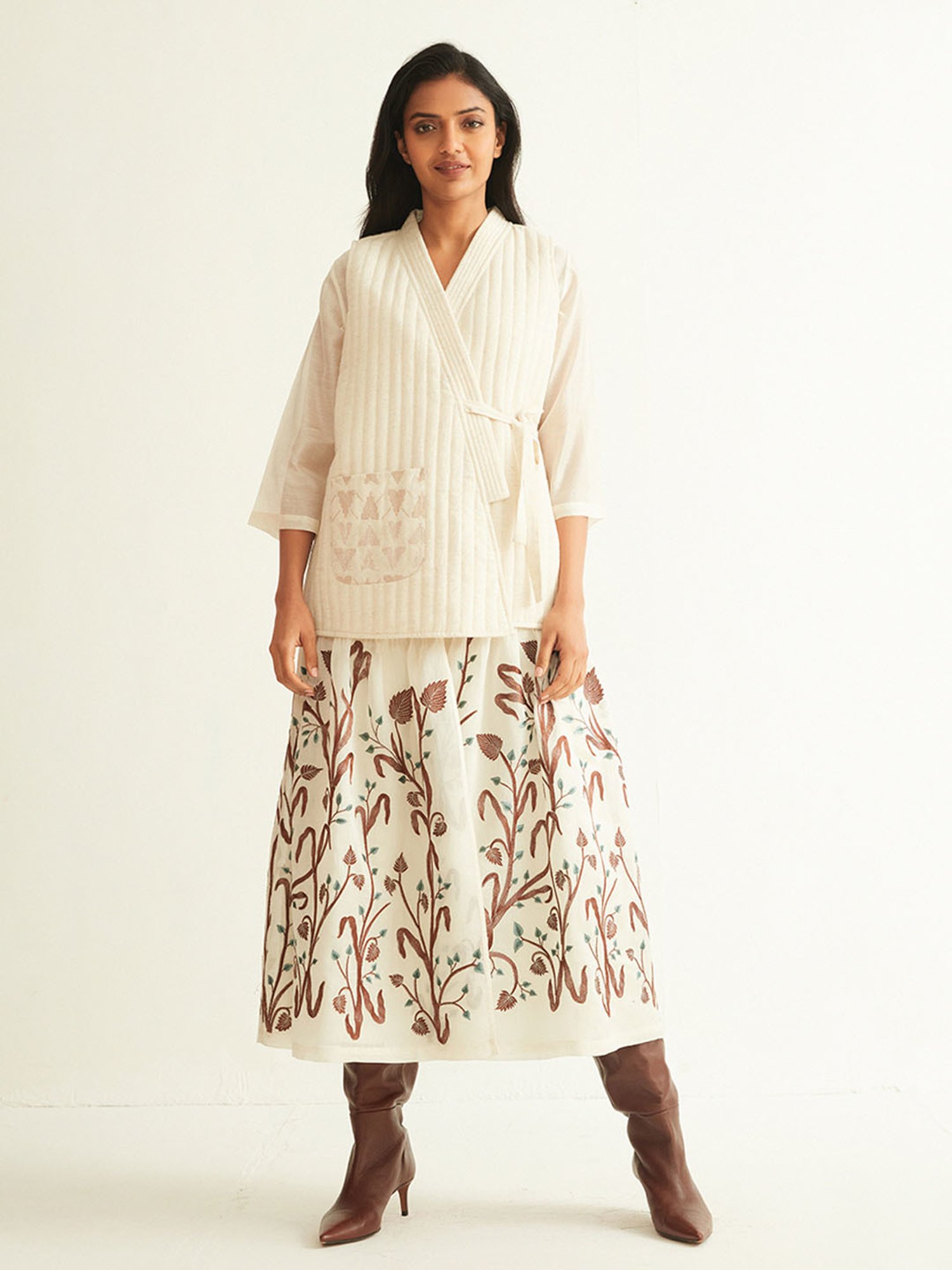 ANCESTRY White Jacket