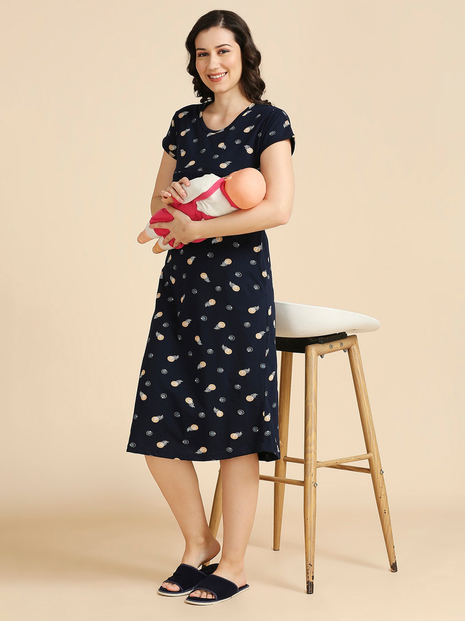 MomToBe Blue Cotton Printed Feeding Nighty