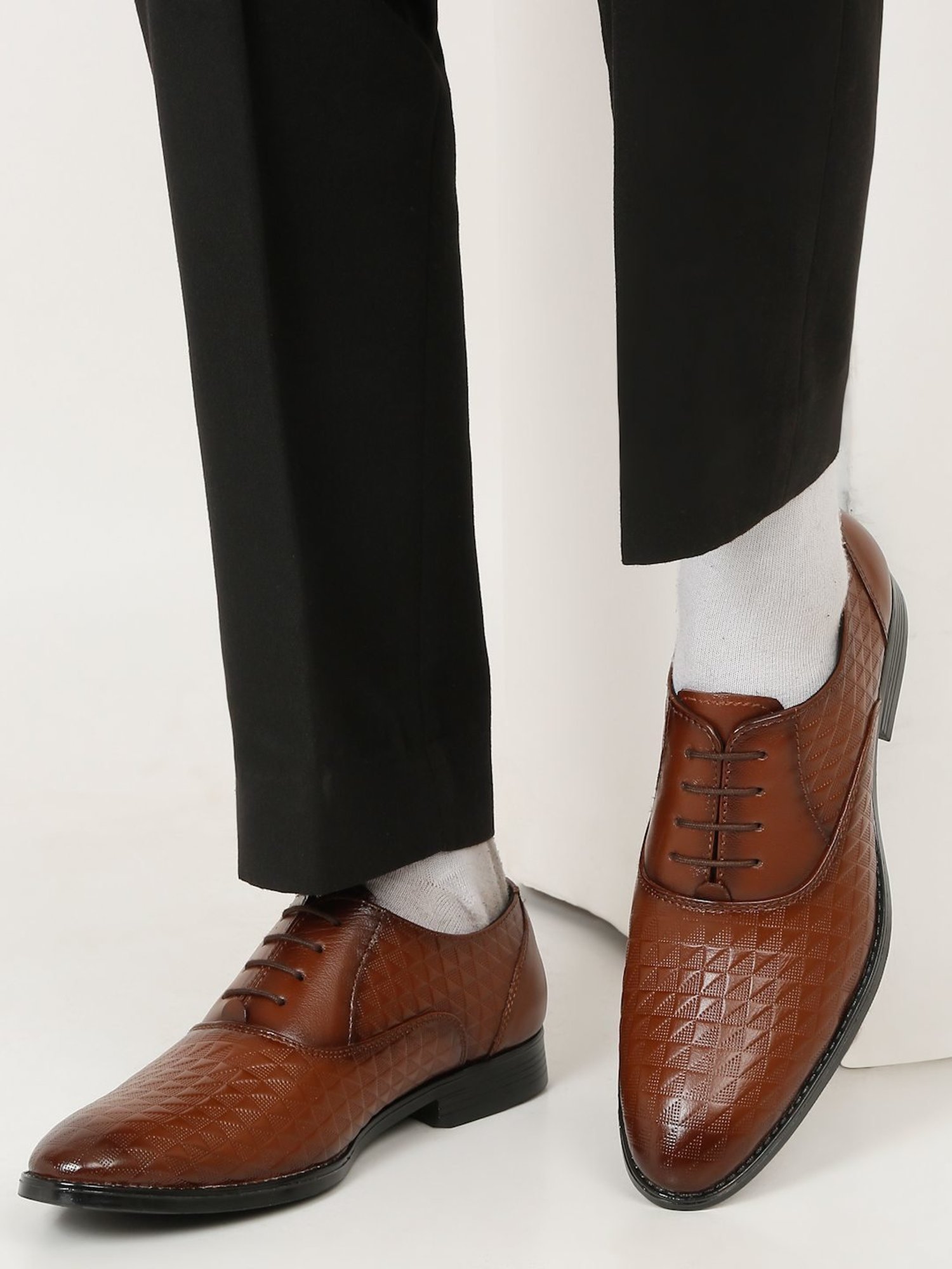 Teakwood Leathers Men's Brown Oxford Shoes