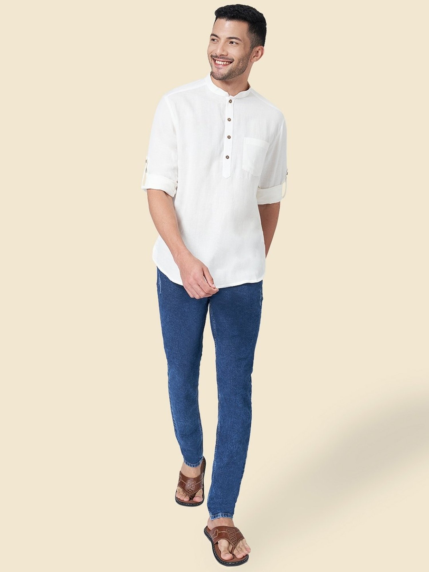 Manthan Red Full Sleeves Solid Kurta