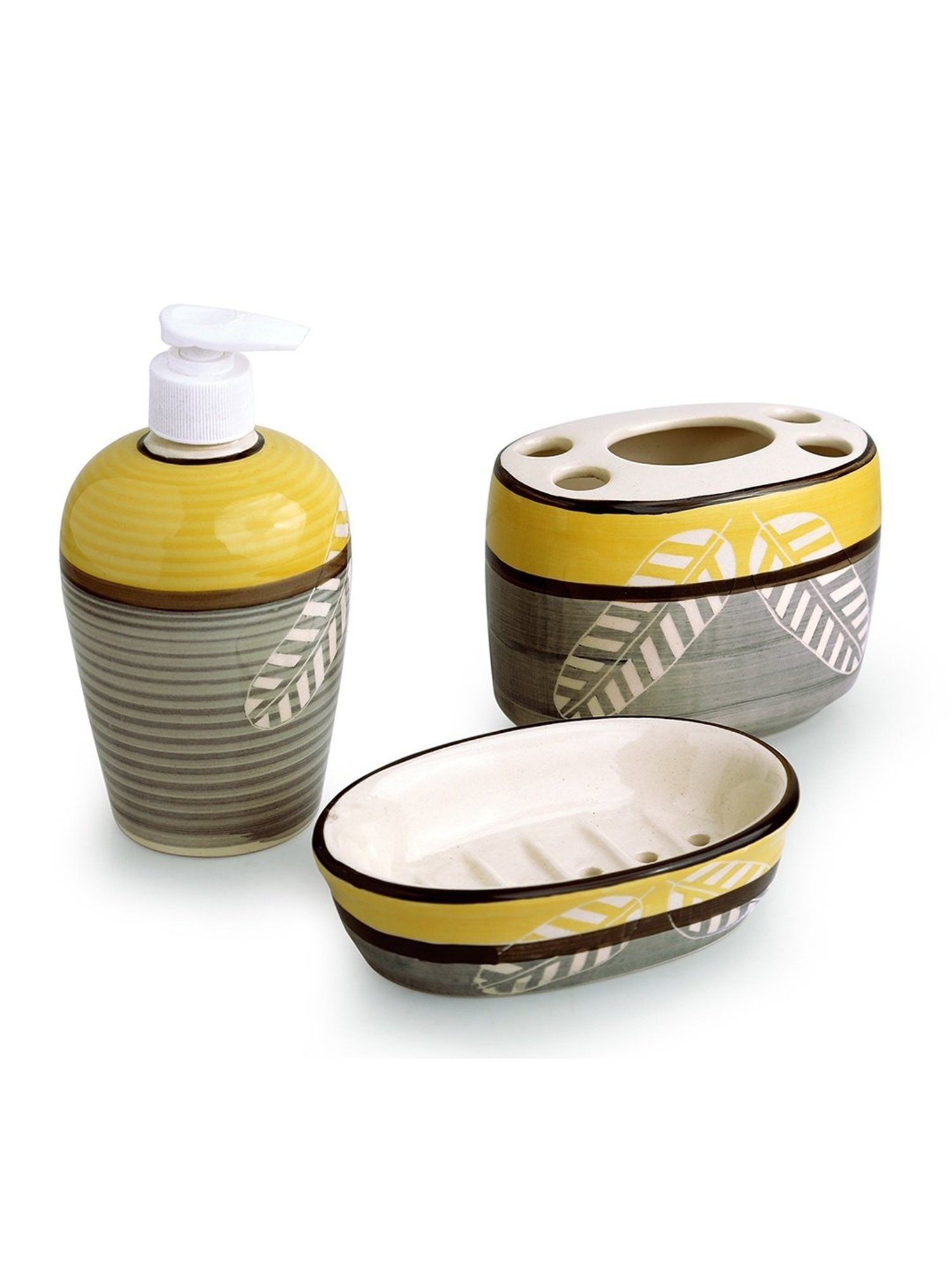 ExclusiveLane 'Imprinted Leaves' Hand-Painted Ceramic Bathroom Accessory (Set Of 3)