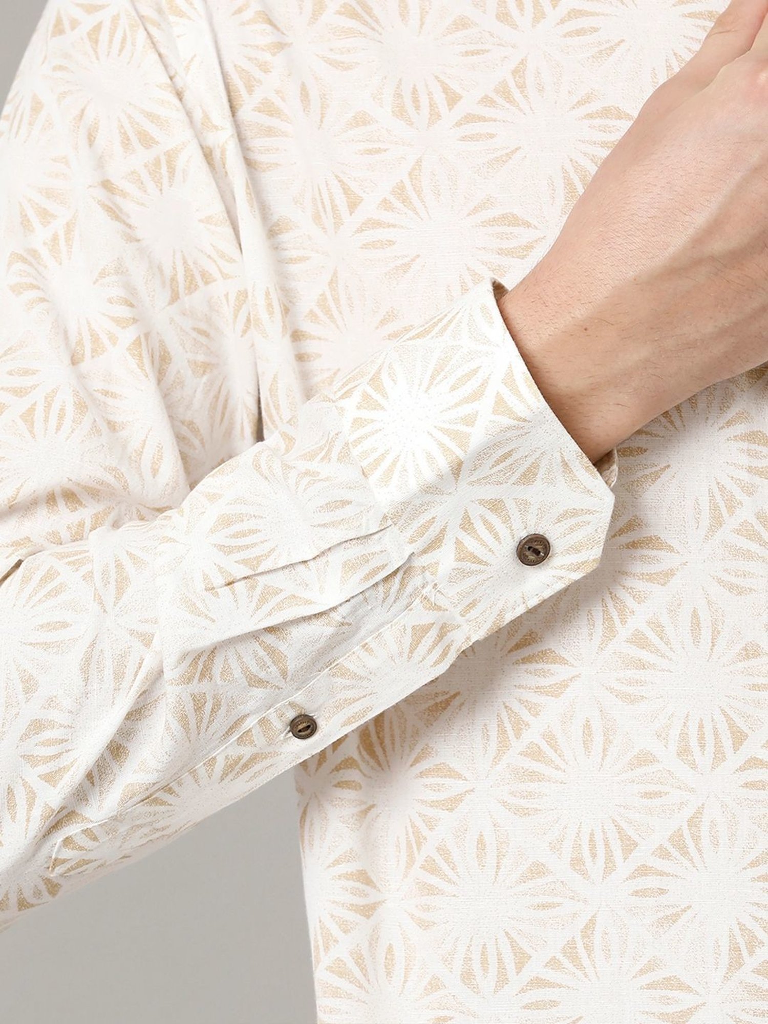 Cavallo By Linen Club Brown Linen Contemporary Fit Printed Shirt