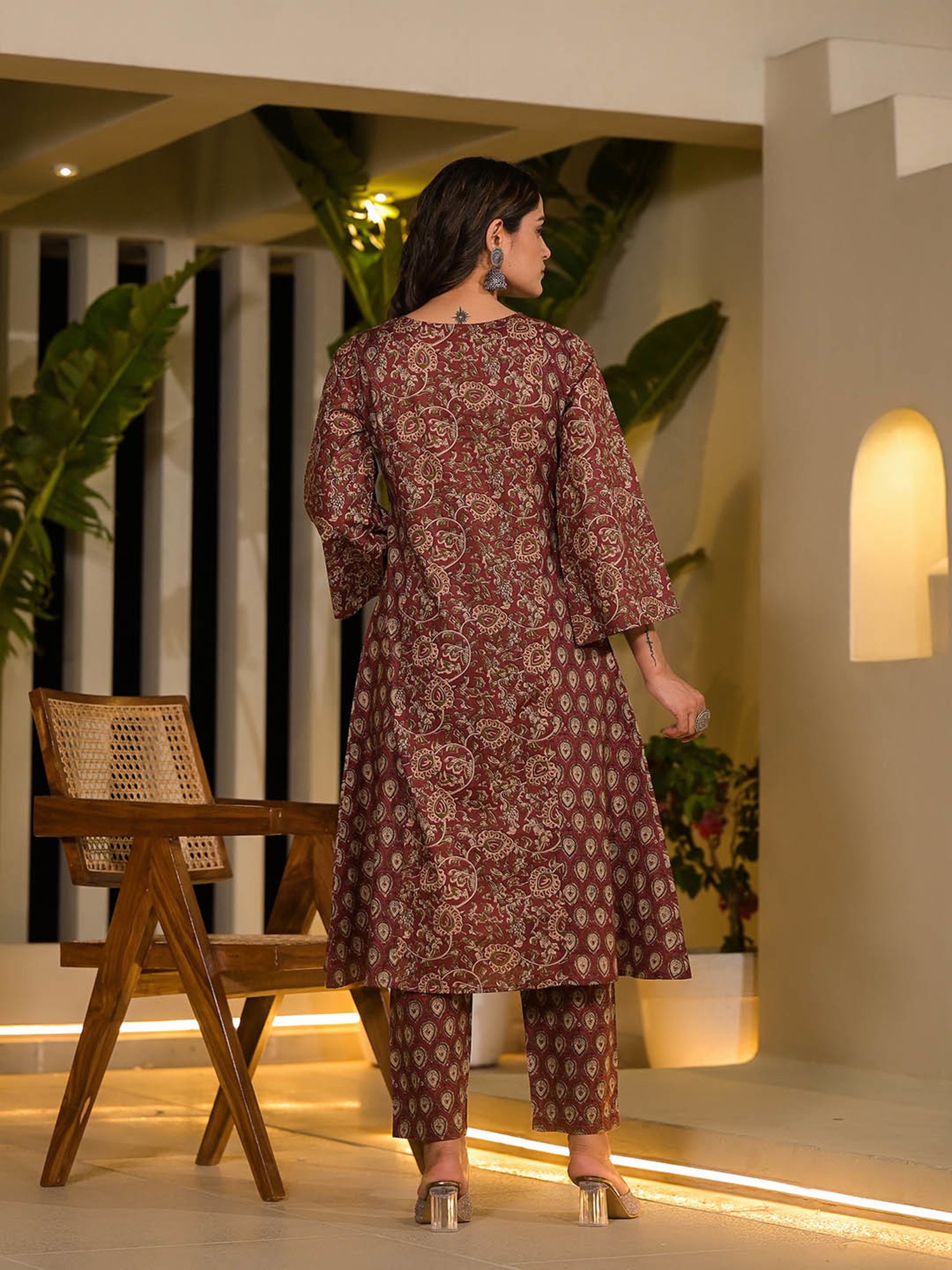 Yufta Maroon Printed Kurta With Pant & Dupatta