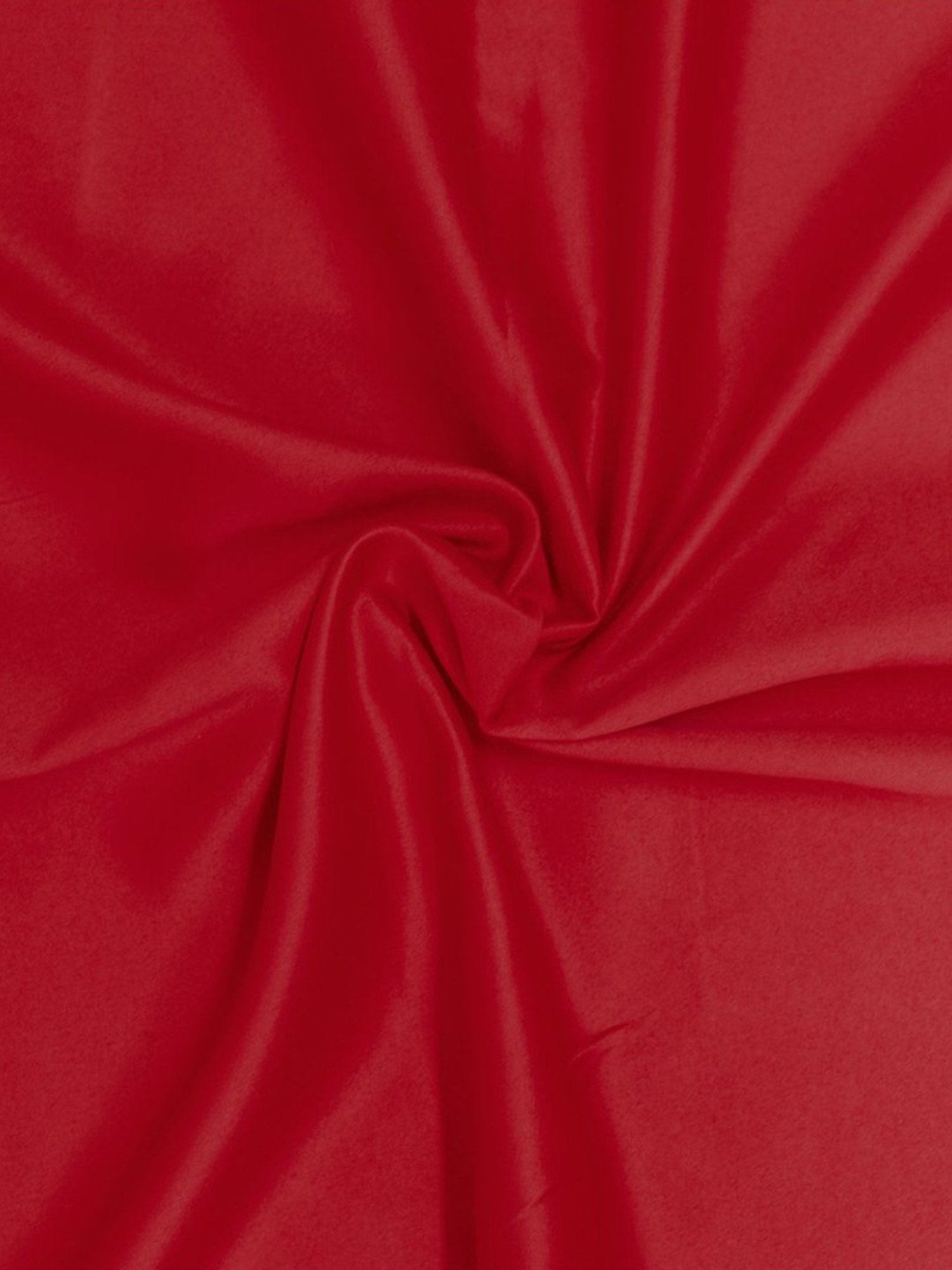 Stoa Paris Date Night Collection Red Polyester 300 TC Pillow Covers - Set of 2