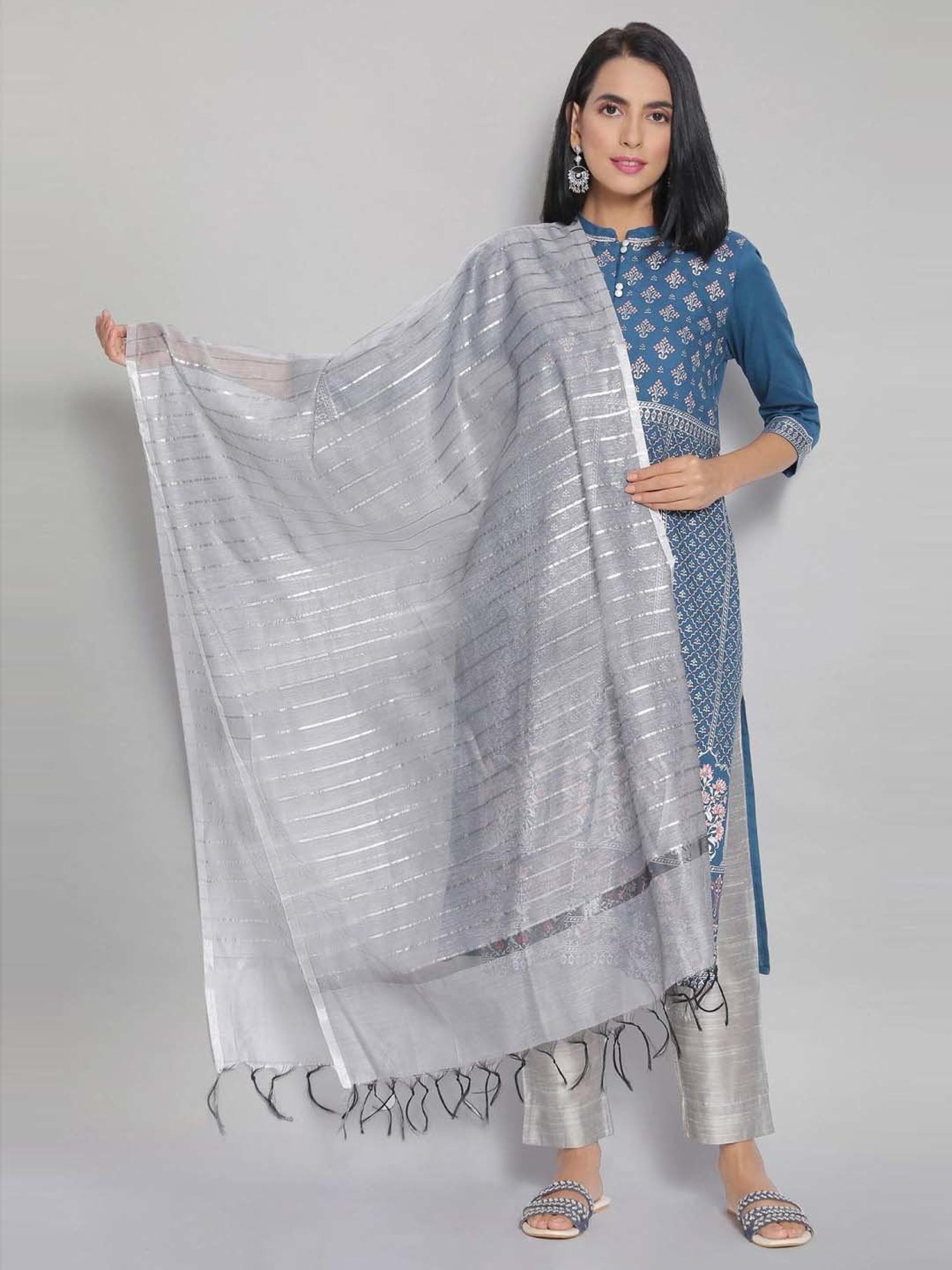Aurelia Silver Striped Dupatta