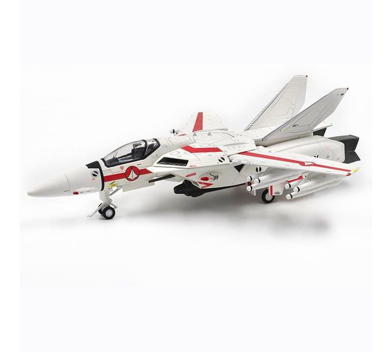 Toynami, Inc. Macross VF-1J Valkyrie Rick Hunter 1/72 Scale Die-Cast Model