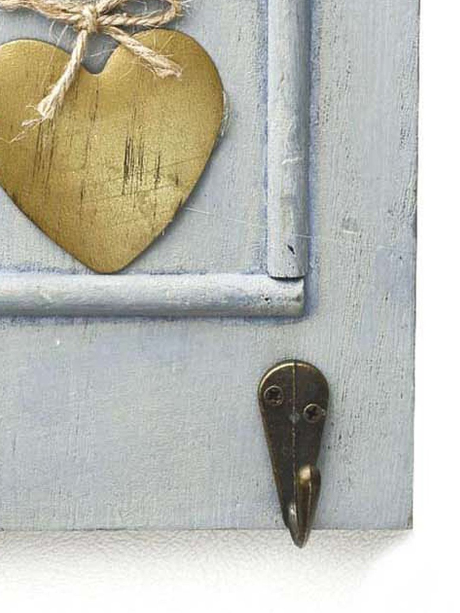 Aapno Rajasthan Light Grey Wooden 'Heart Design' Key Holder - Set of 1