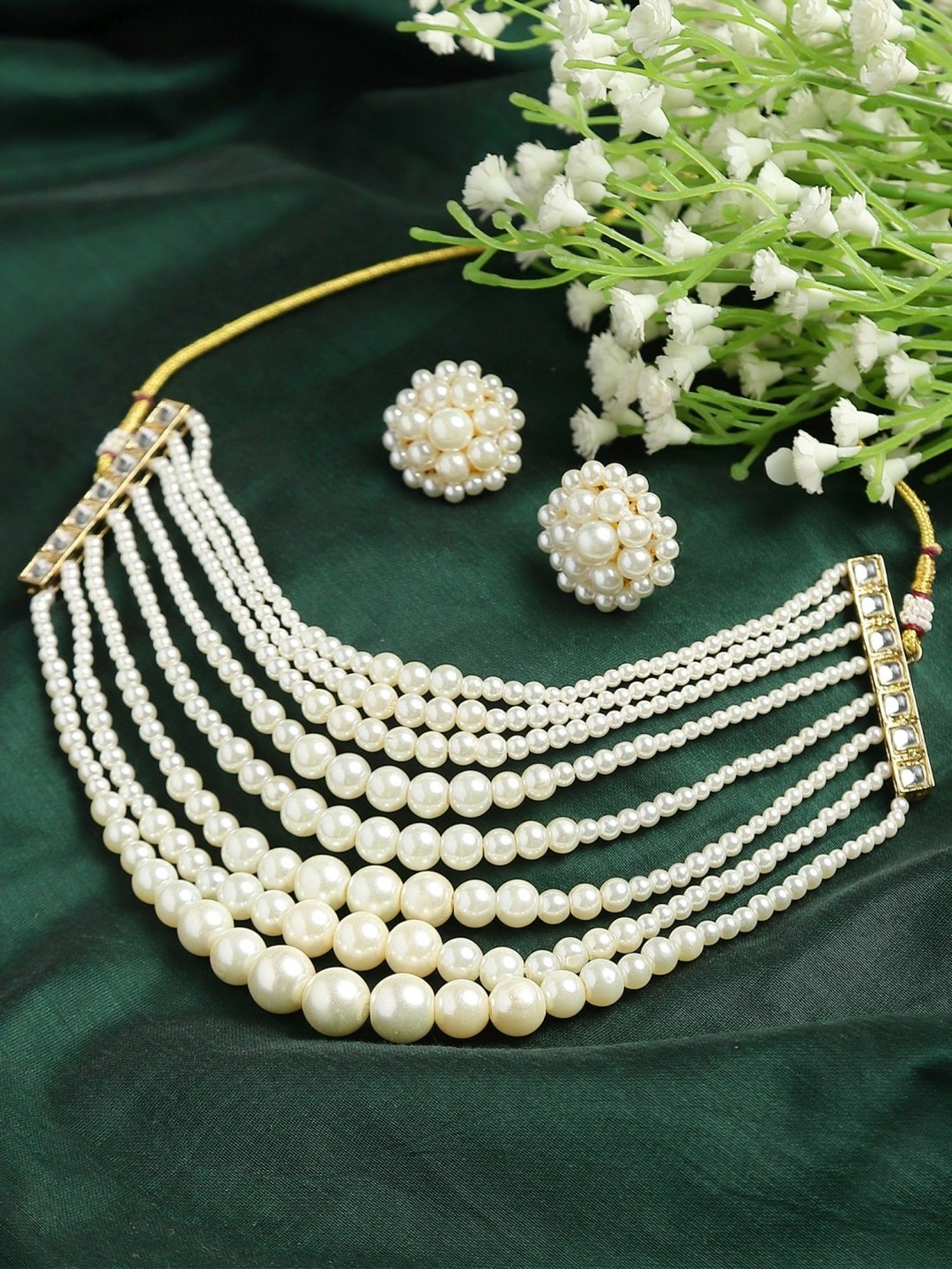 Karatcart Pearl Multilayer Beaded Choker Necklace Set for Women