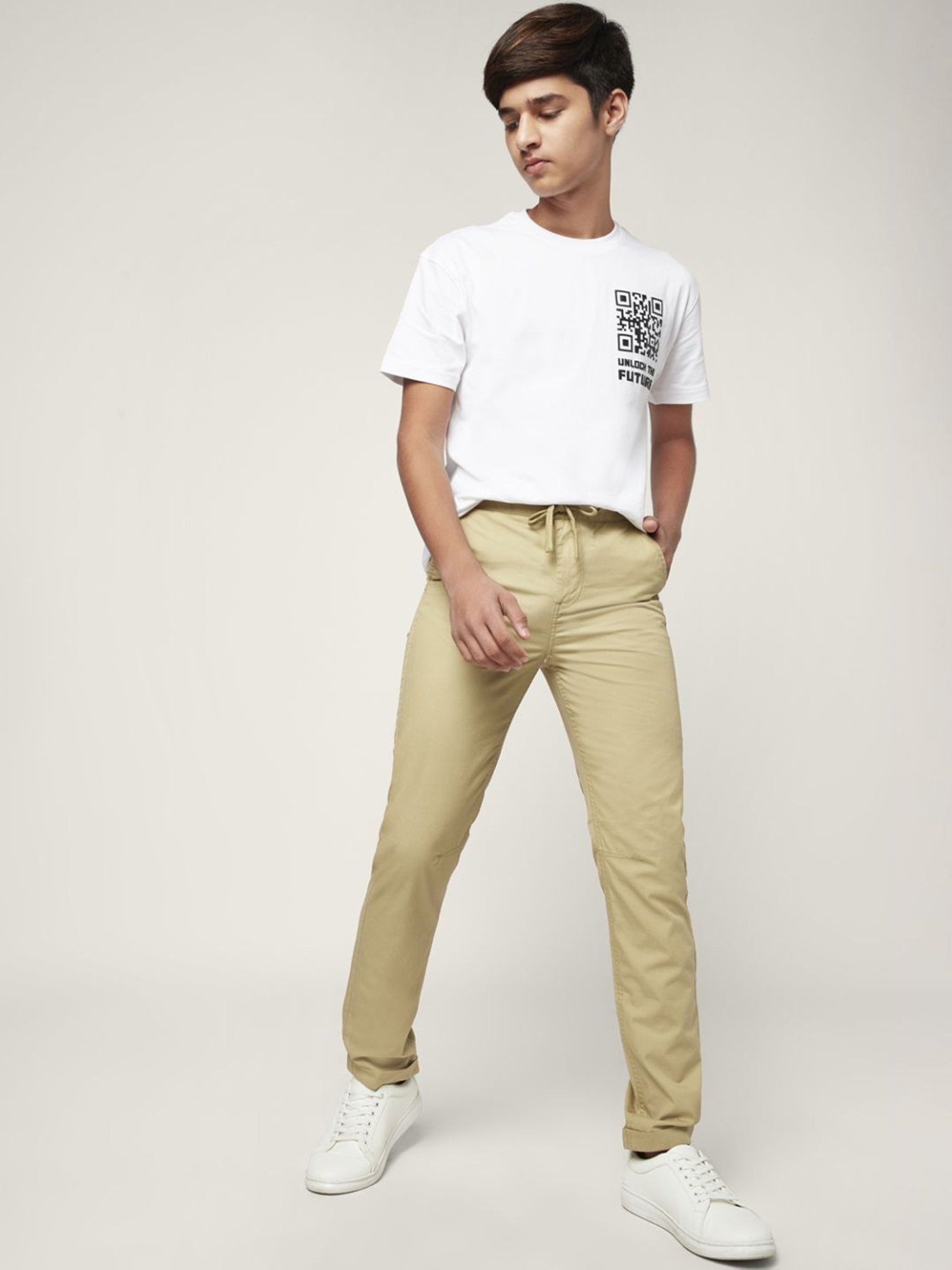 Coolsters by Pantaloons Boys Beige Cotton Regular Fit Trousers