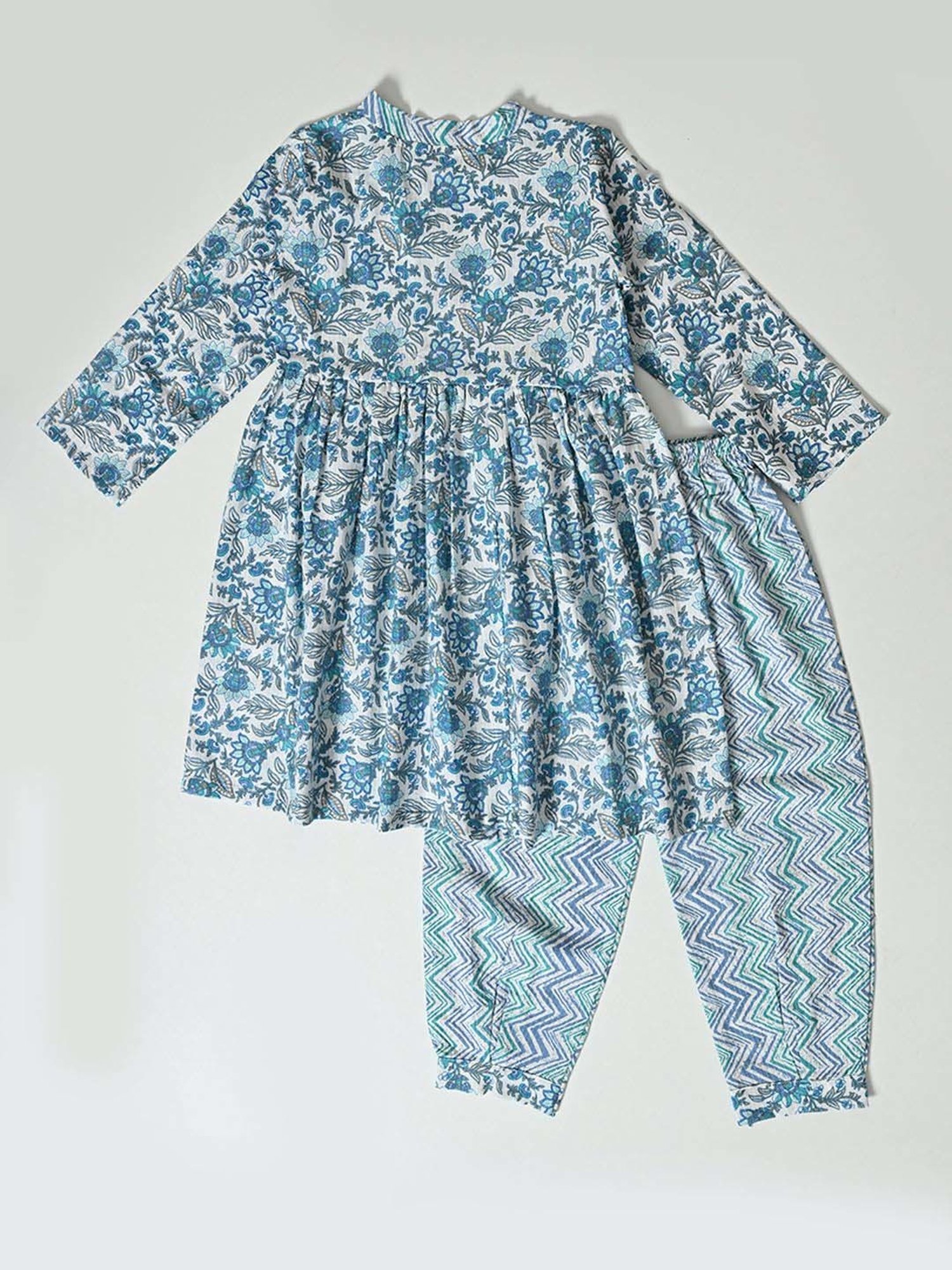 Bella Moda Kids Blue Cotton Printed Kurti & Pyjamas