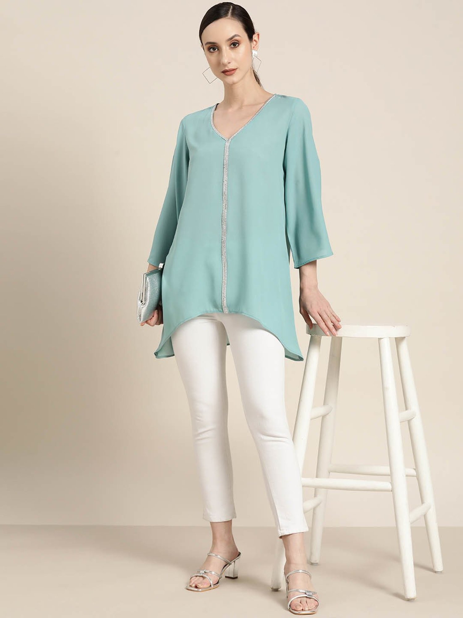 Qurvii Blue Embellished Top