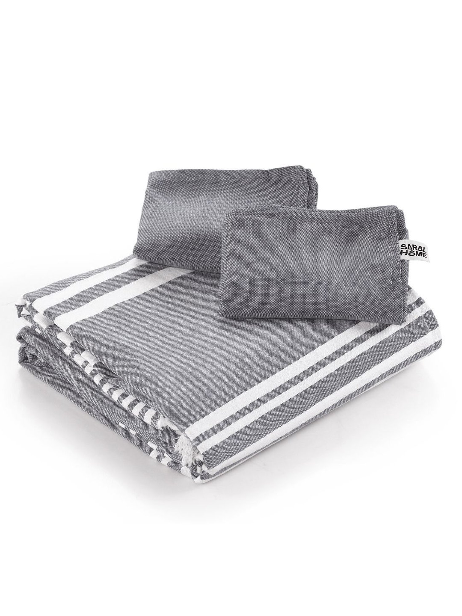 Saral Home Abstract Grey 155 TC Cotton King Sized Bed Sheet with 2 Pillow Covers