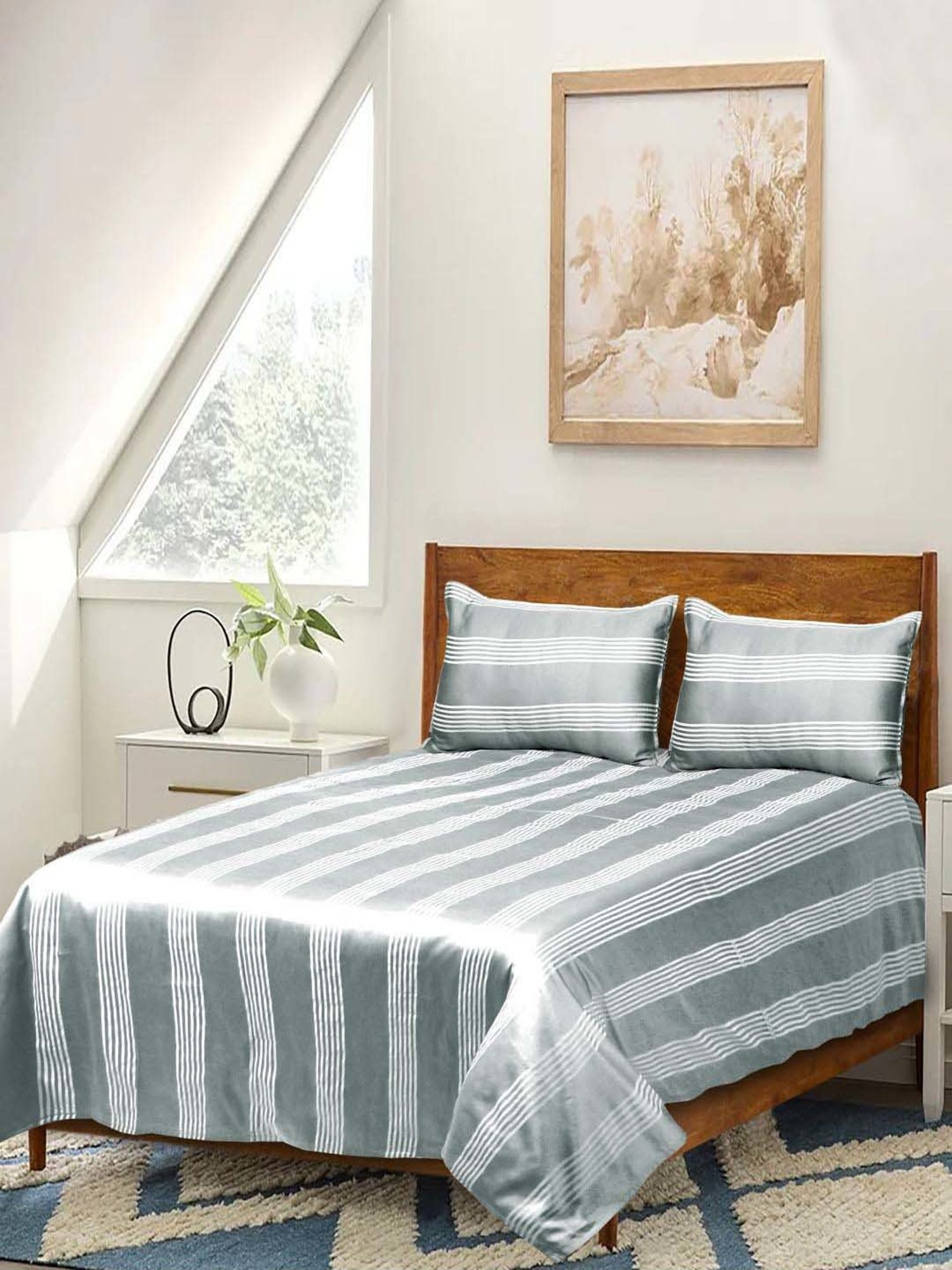 Saral Home Easy Living Grey Cotton Dhari Soft Self Pattern Queen Bed Sheet With Pillow Covers