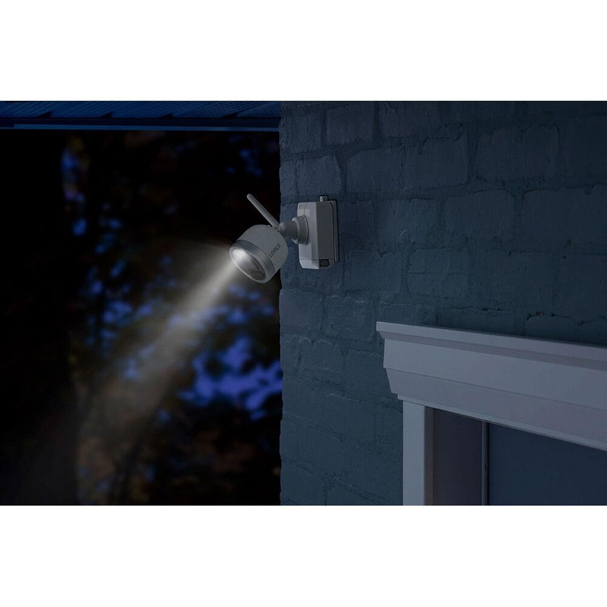 Lorex 1080p 6-Channel Wire-Free 64GB Security System with 2x U222AA Cameras